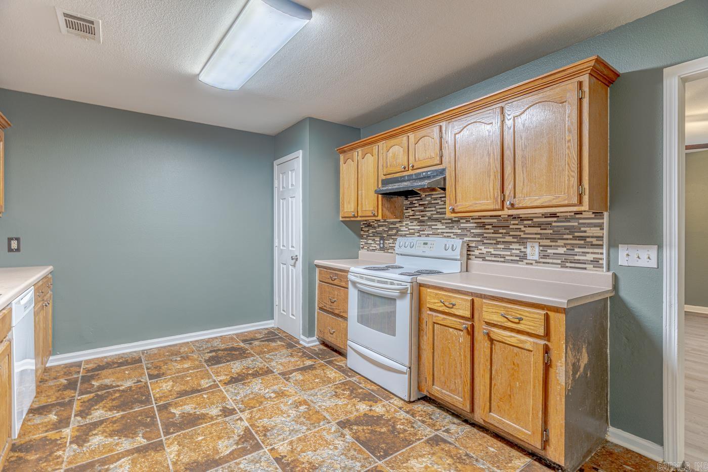 CYPRESS MEADOWS - Residential