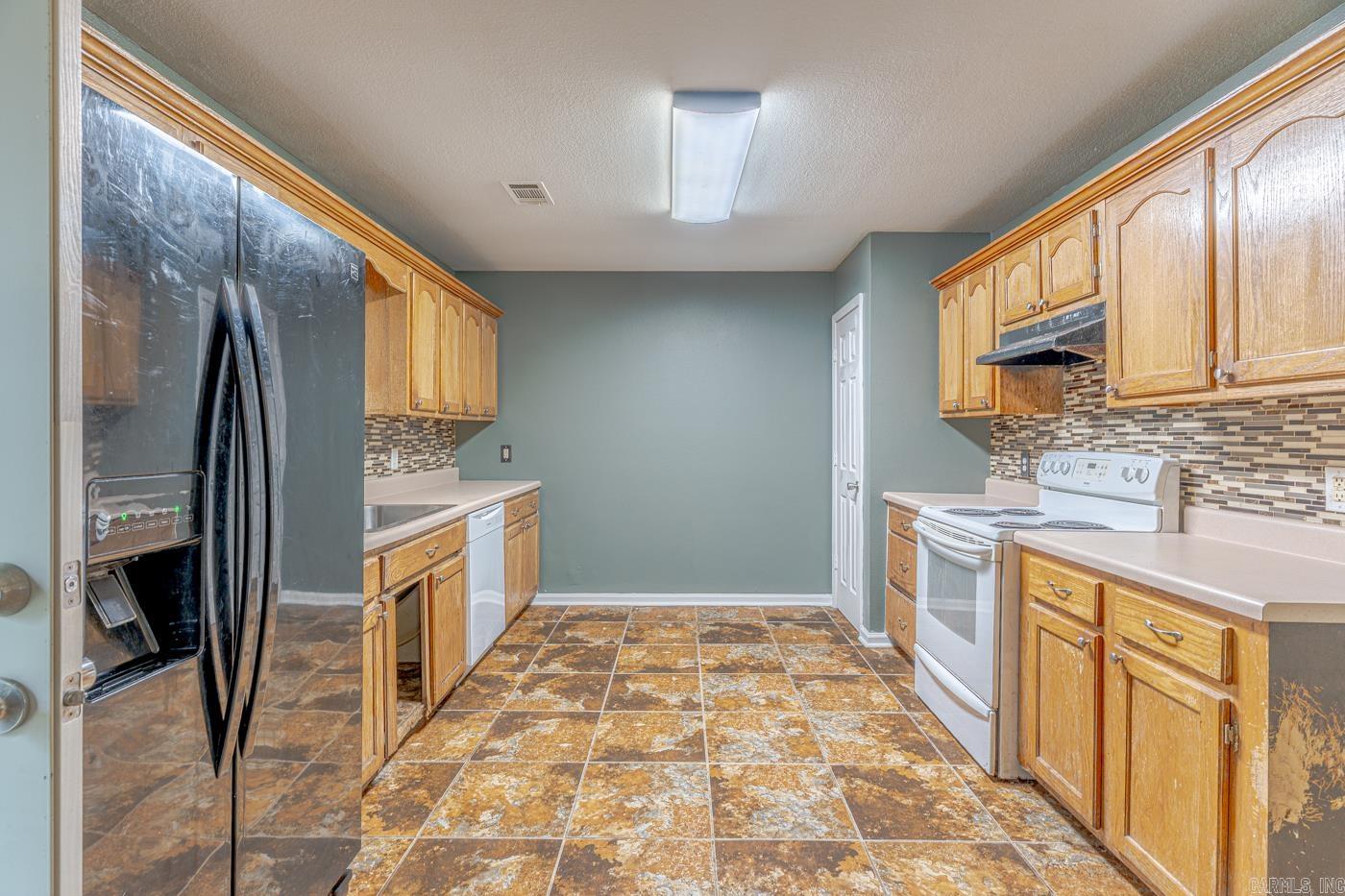 CYPRESS MEADOWS - Residential