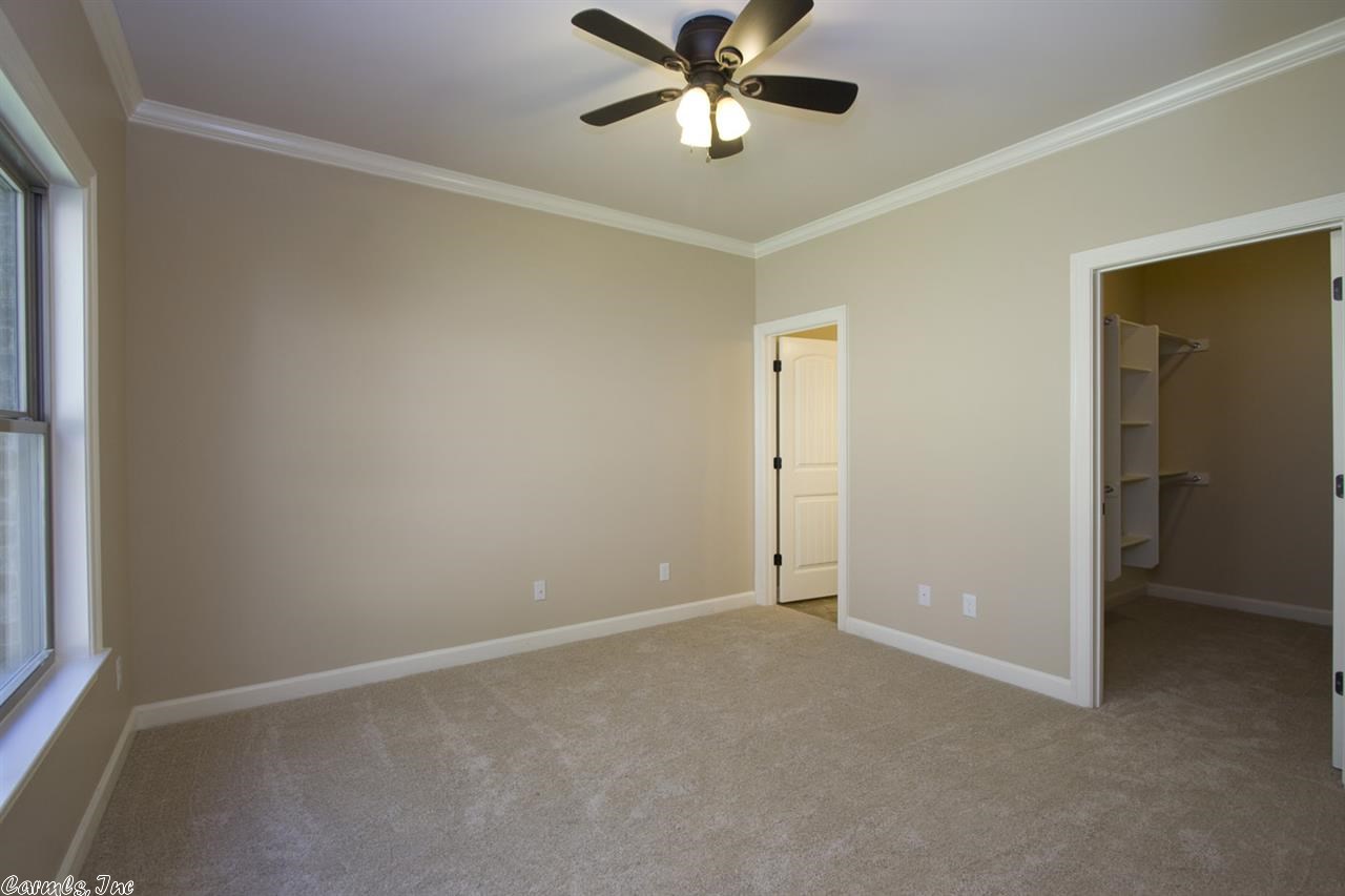 WOODLANDS EDGE - Residential