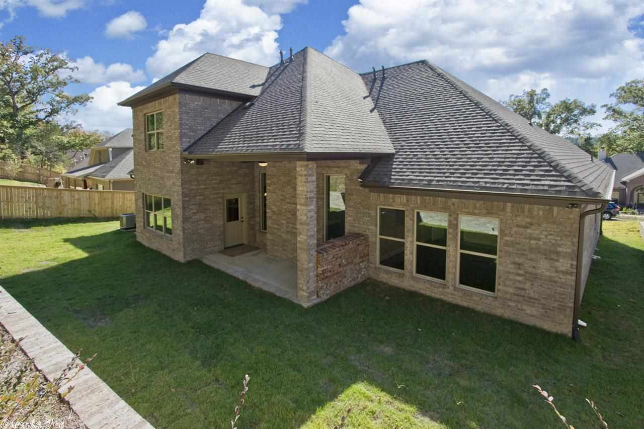 WOODLANDS EDGE - Residential