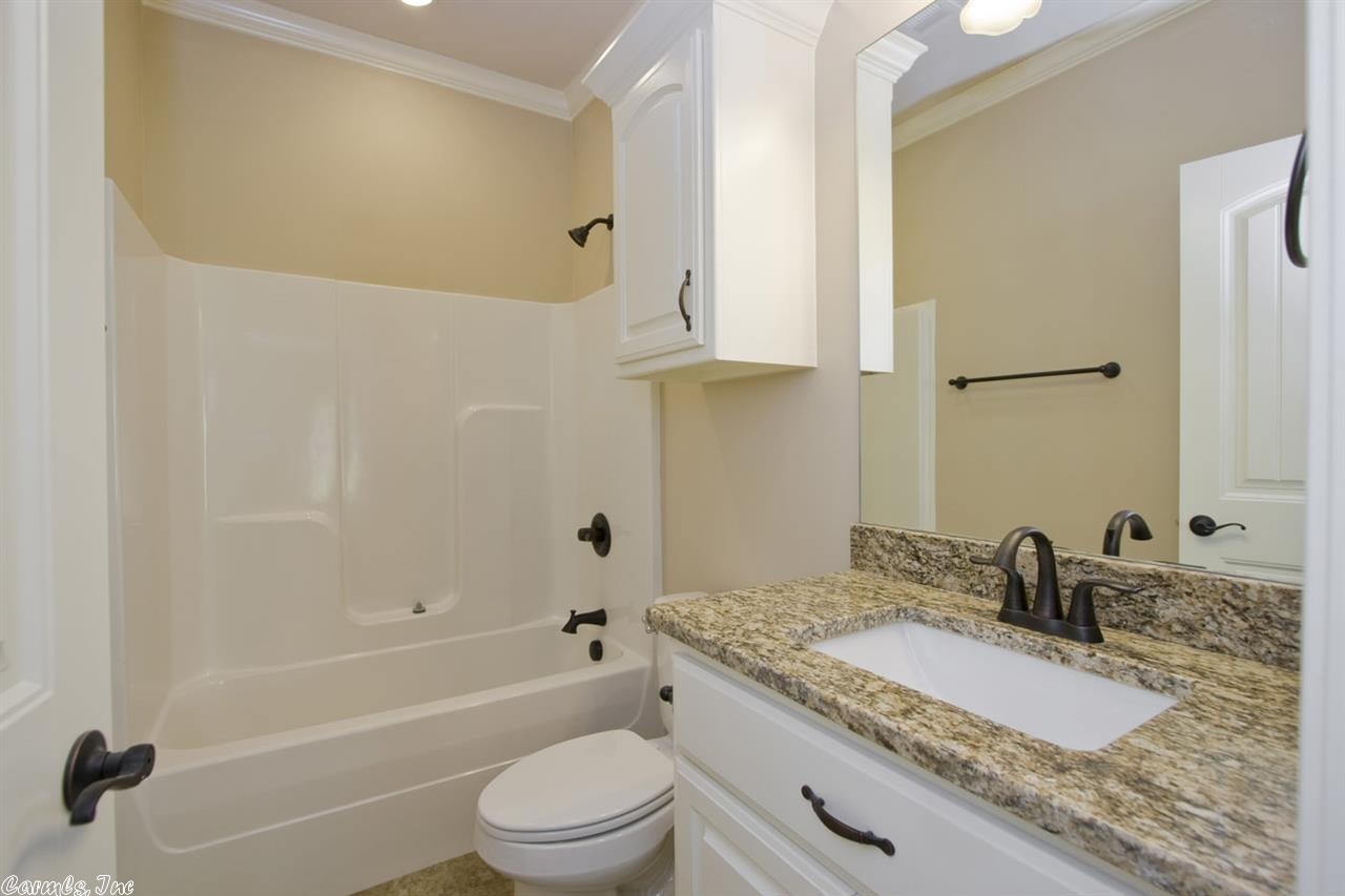 WOODLANDS EDGE - Residential