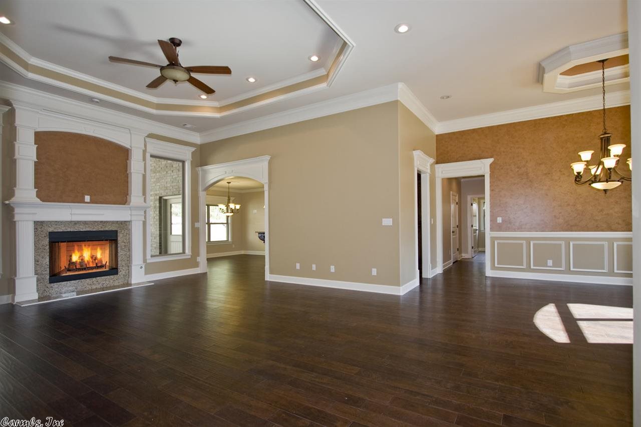 WOODLANDS EDGE - Residential