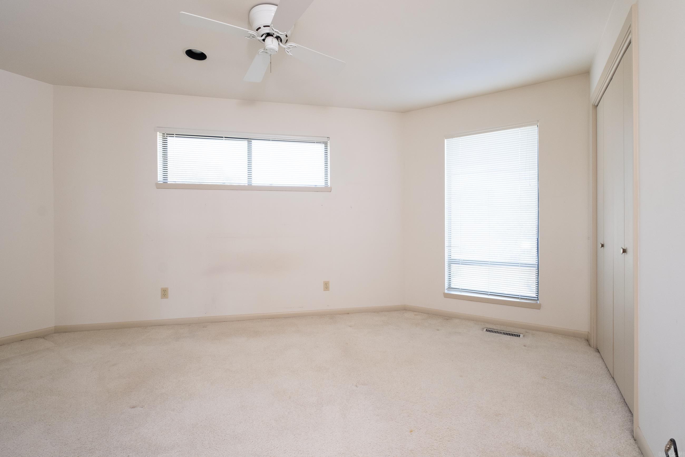 PINNACLE VALLEY - Residential