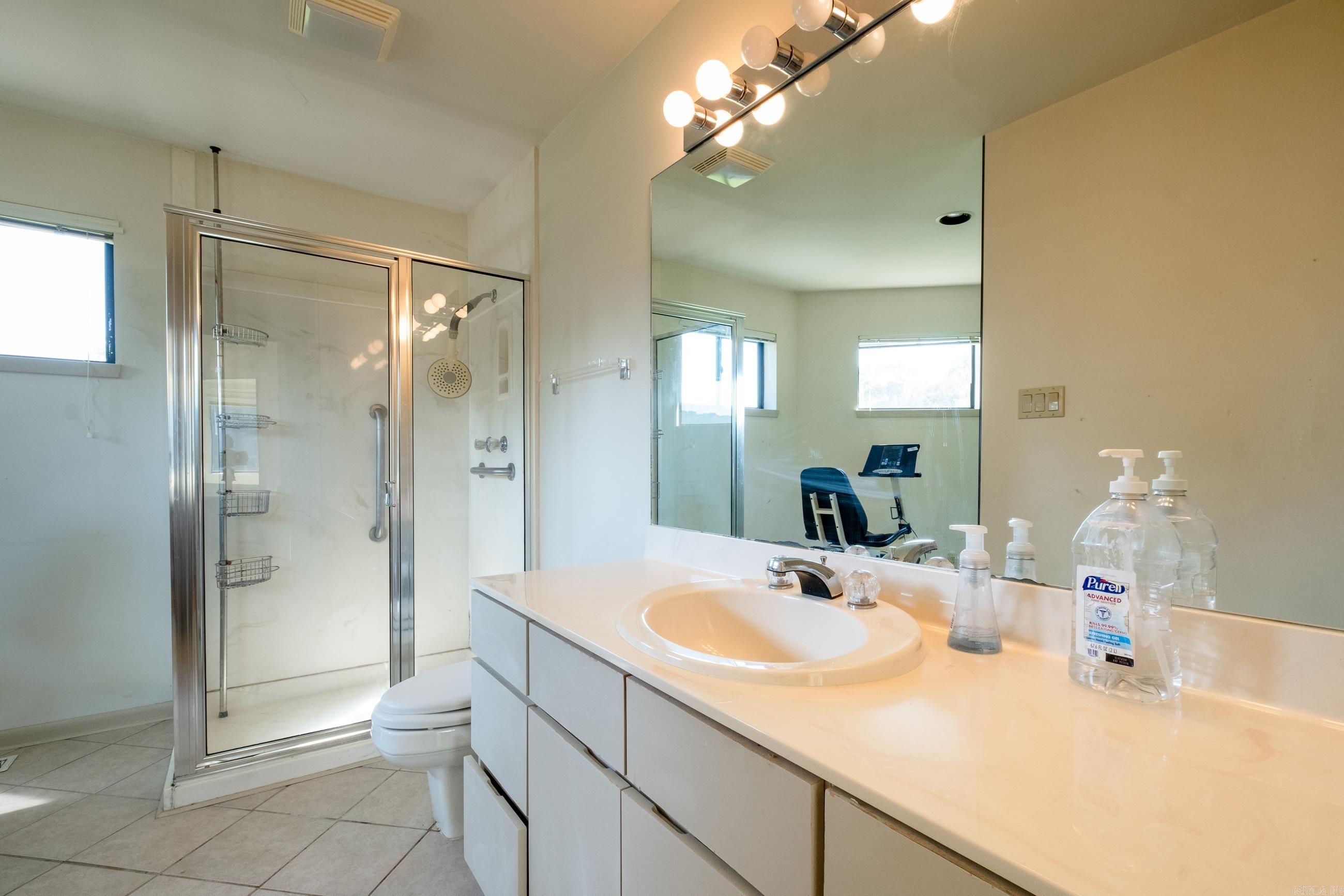 PINNACLE VALLEY - Residential