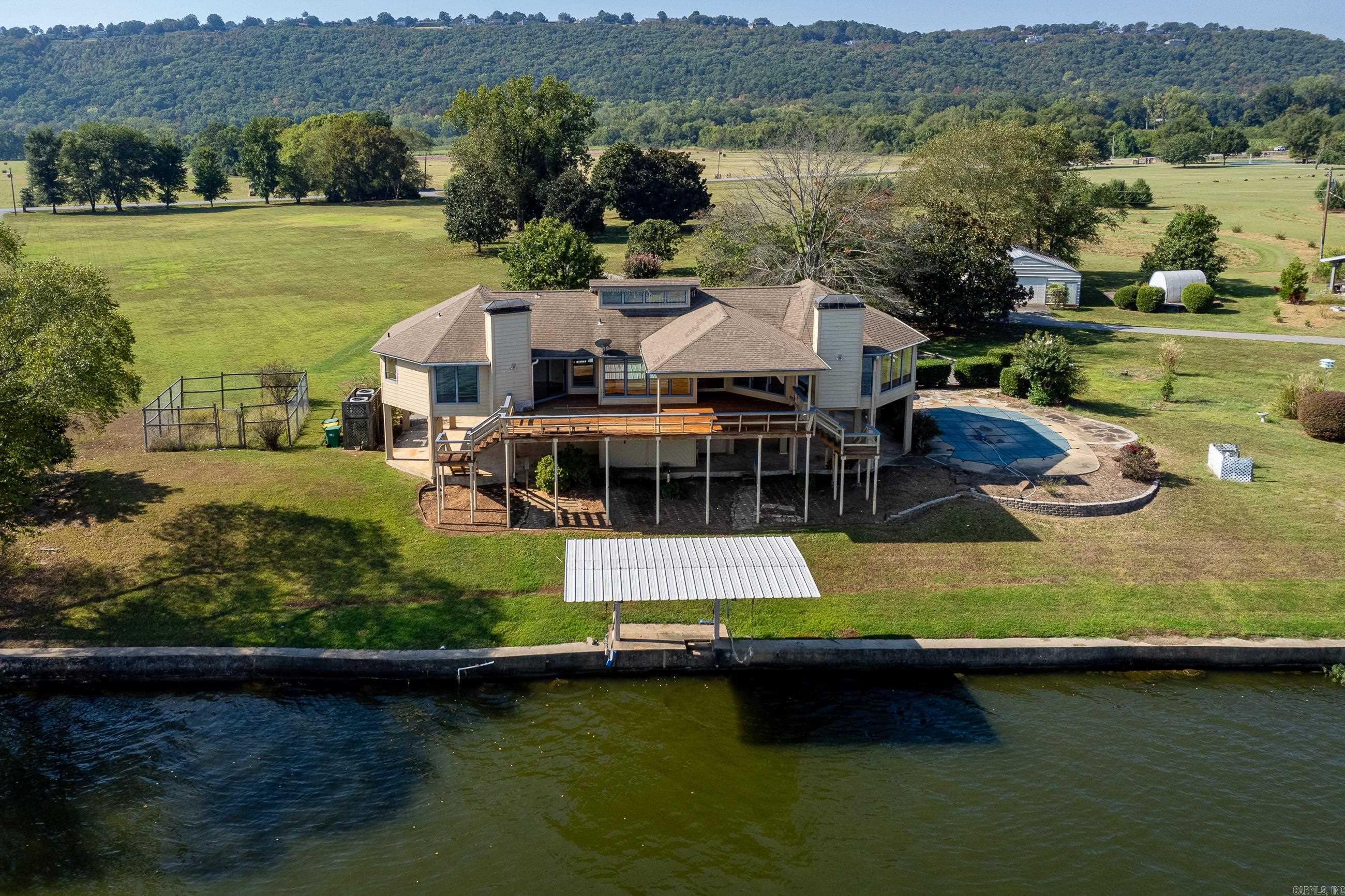 PINNACLE VALLEY - Residential