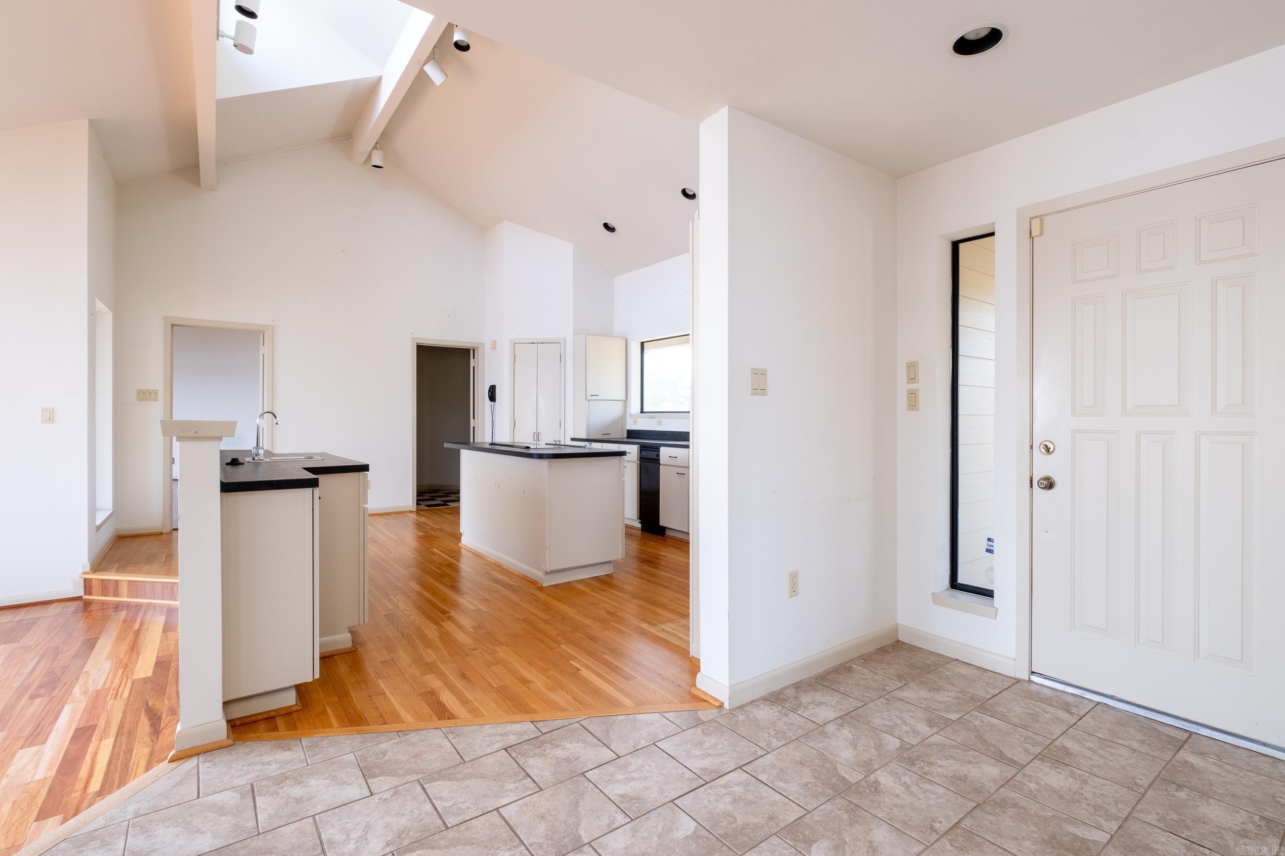 PINNACLE VALLEY - Residential