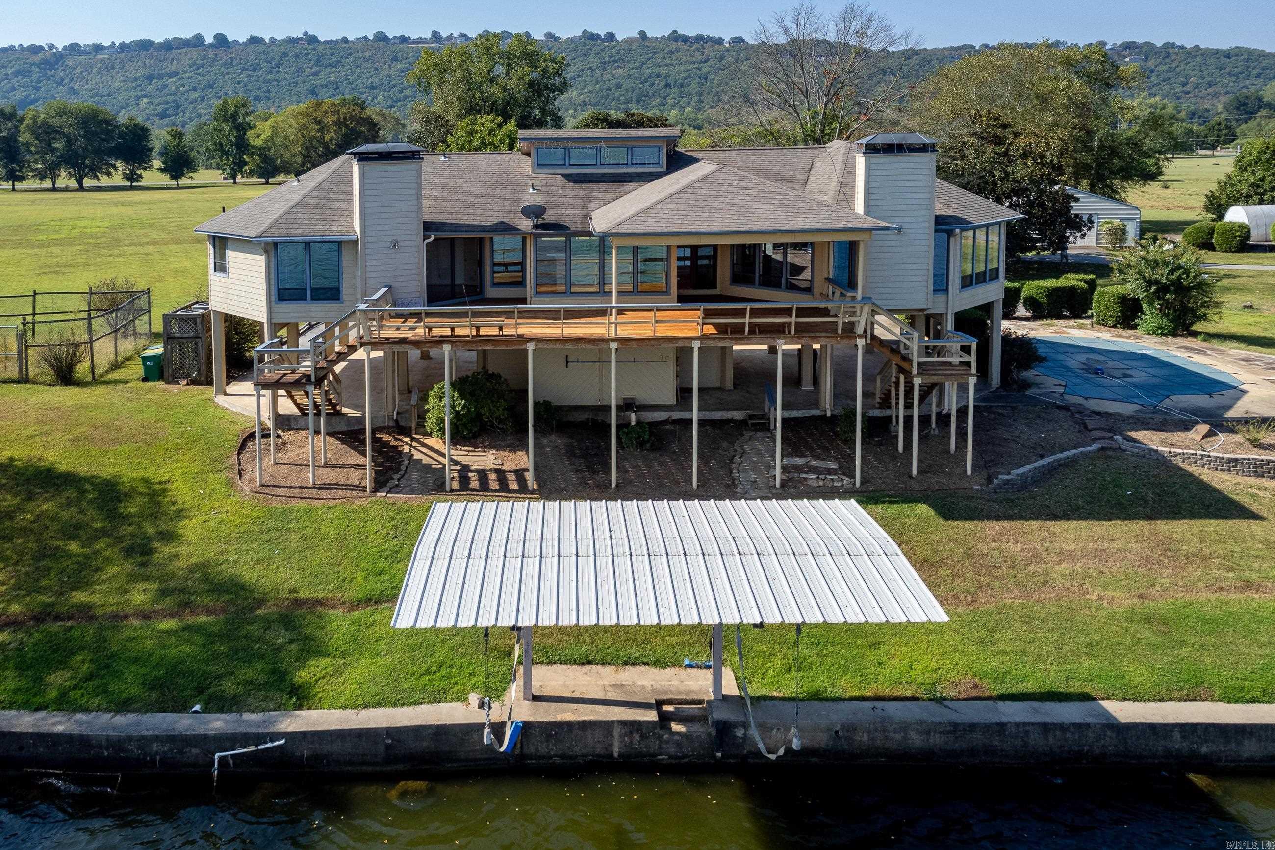 PINNACLE VALLEY - Residential