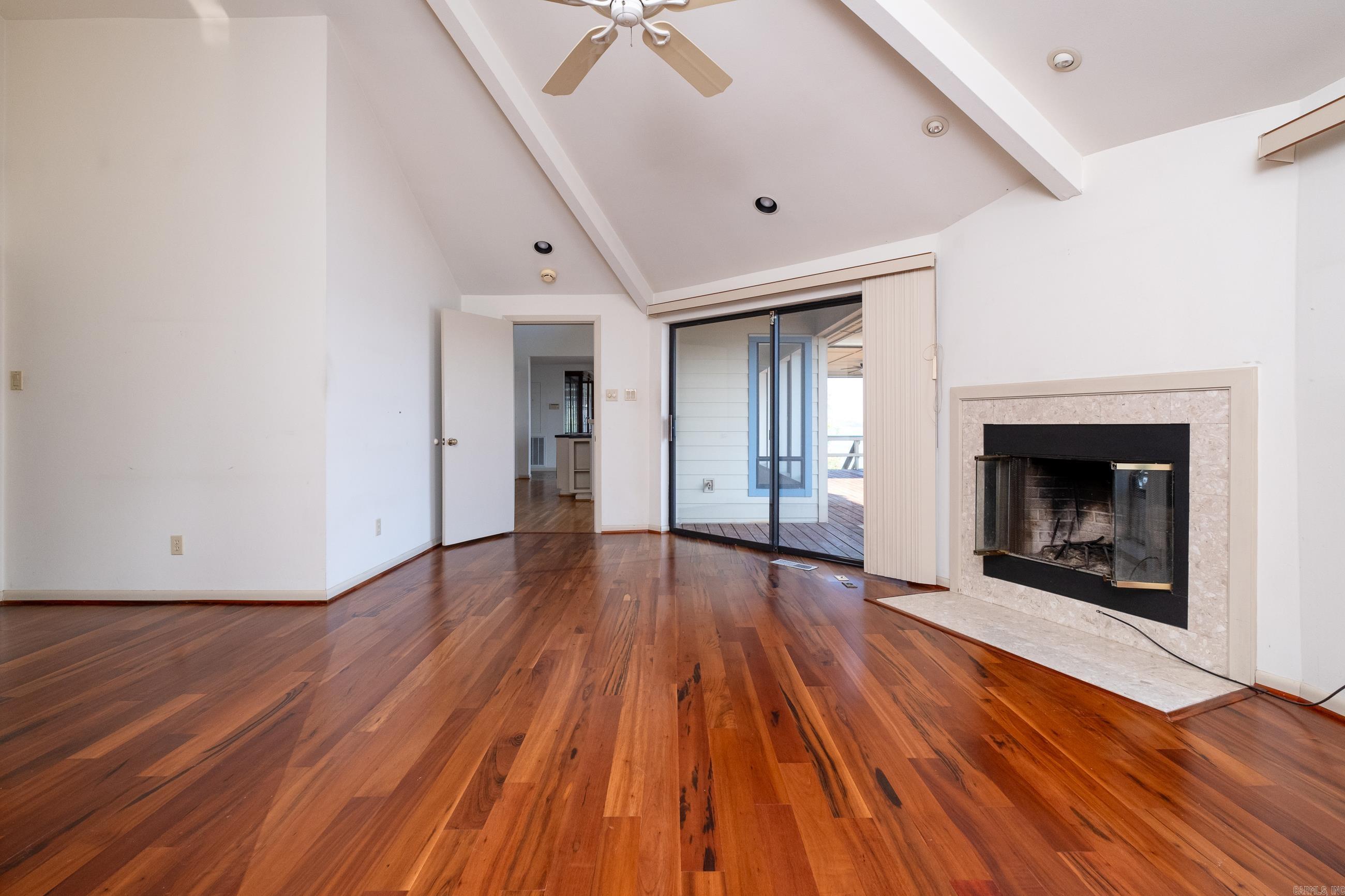 PINNACLE VALLEY - Residential