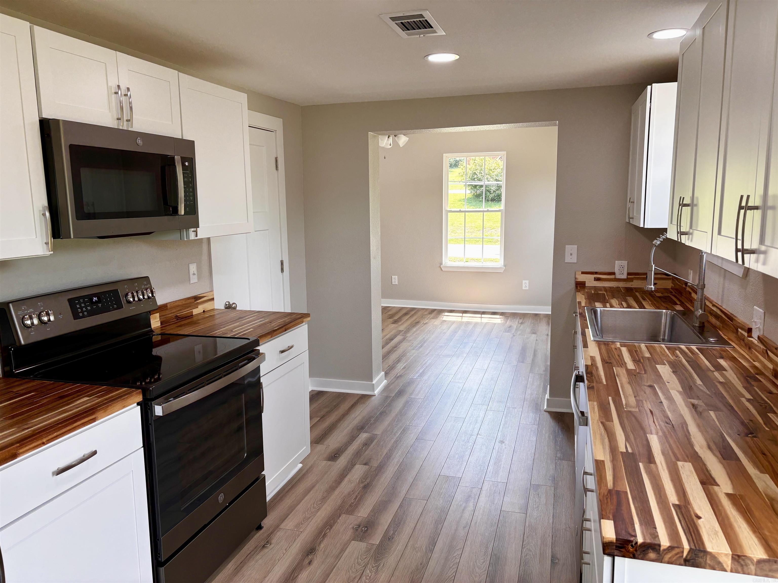 OUTLOTS - Residential