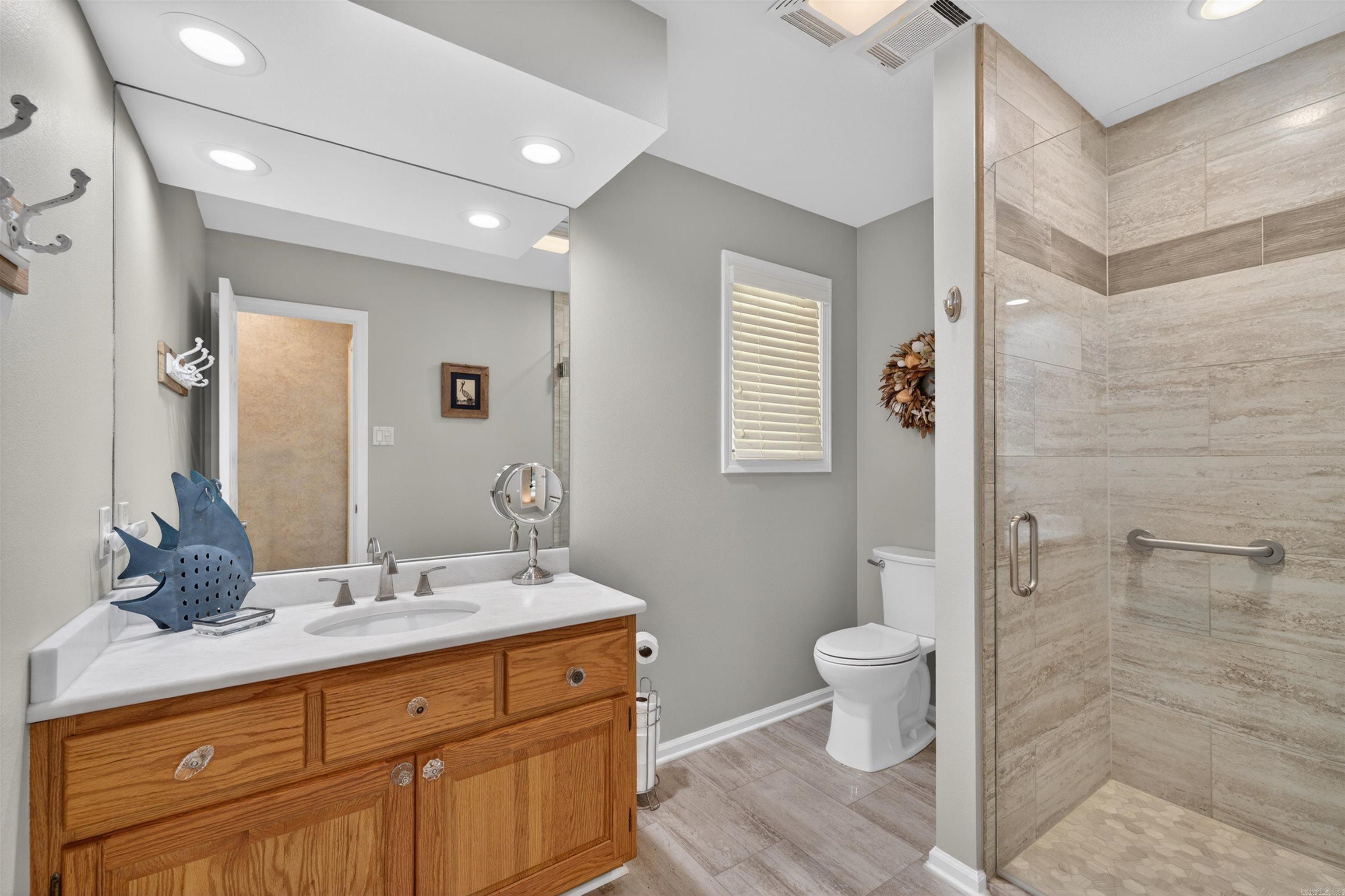 TIBURON - Residential