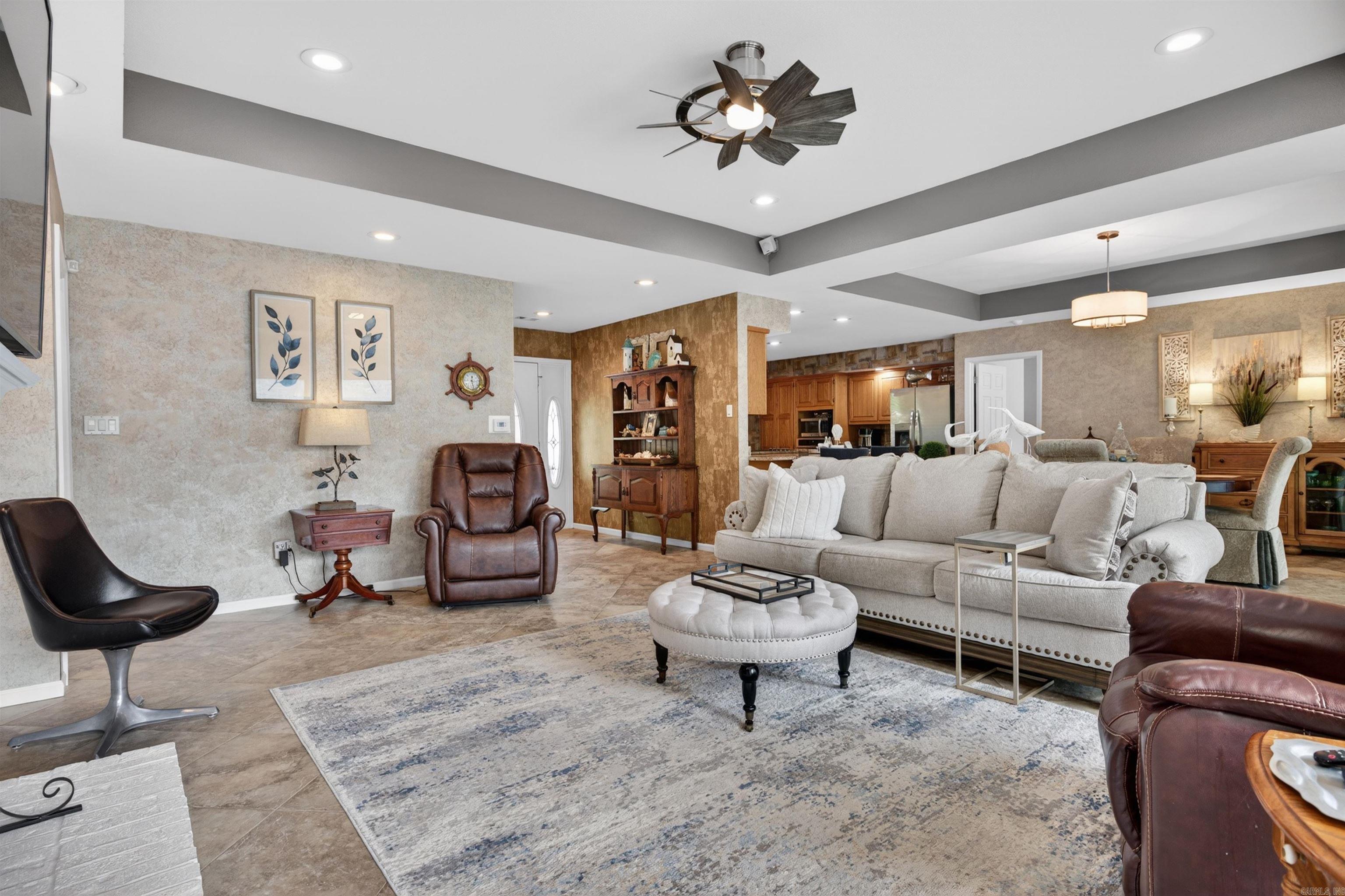 TIBURON - Residential