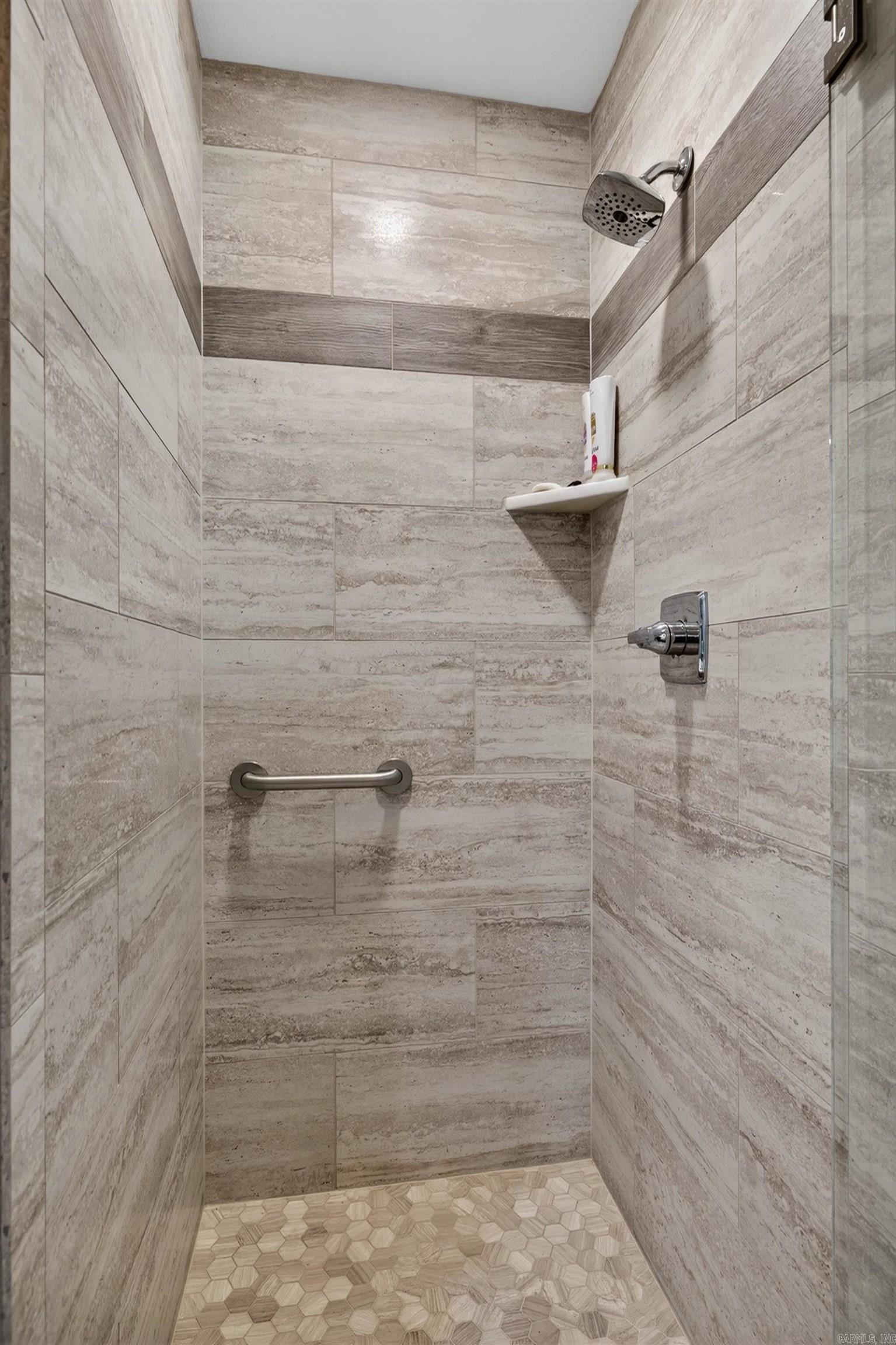 TIBURON - Residential