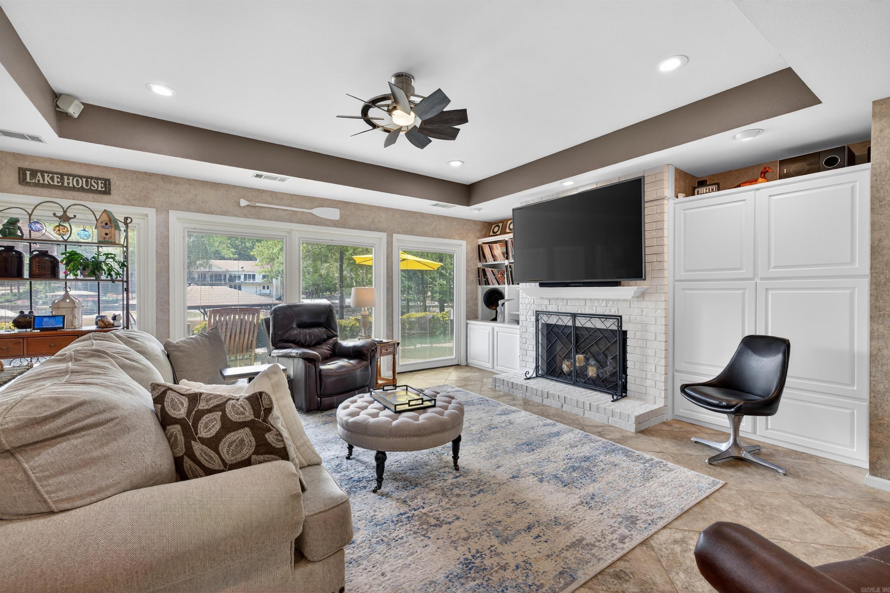 TIBURON - Residential