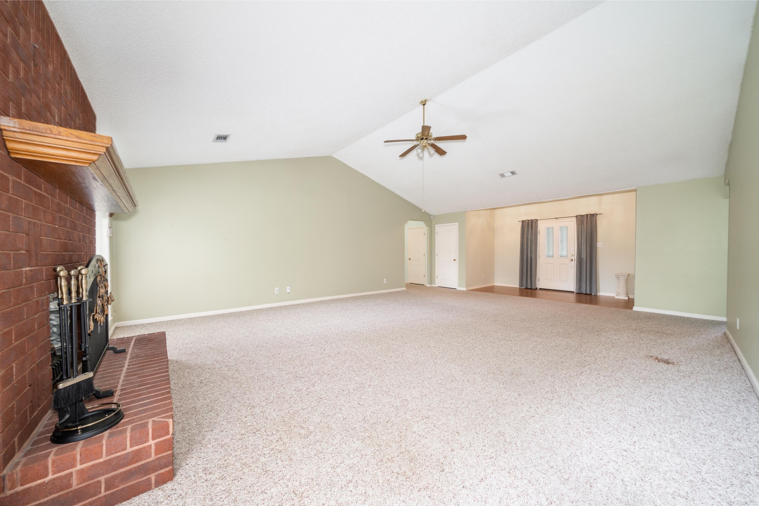 Lake Hamilton Outside - Residential