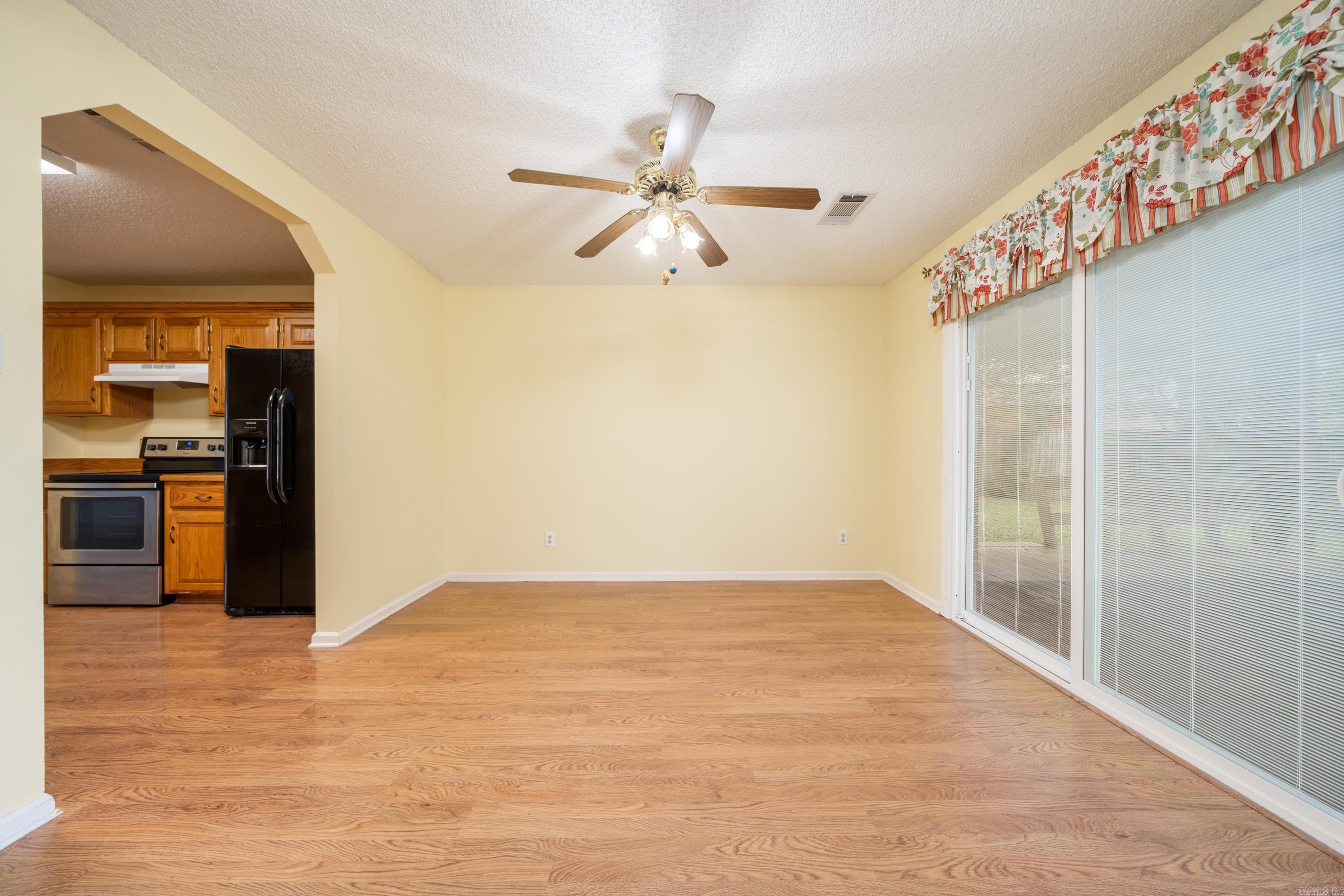 Lake Hamilton Outside - Residential