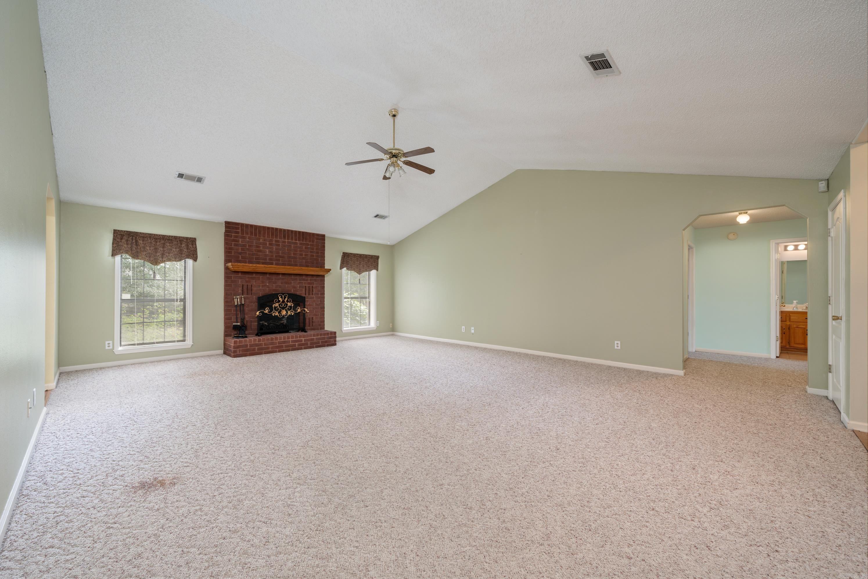 Lake Hamilton Outside - Residential