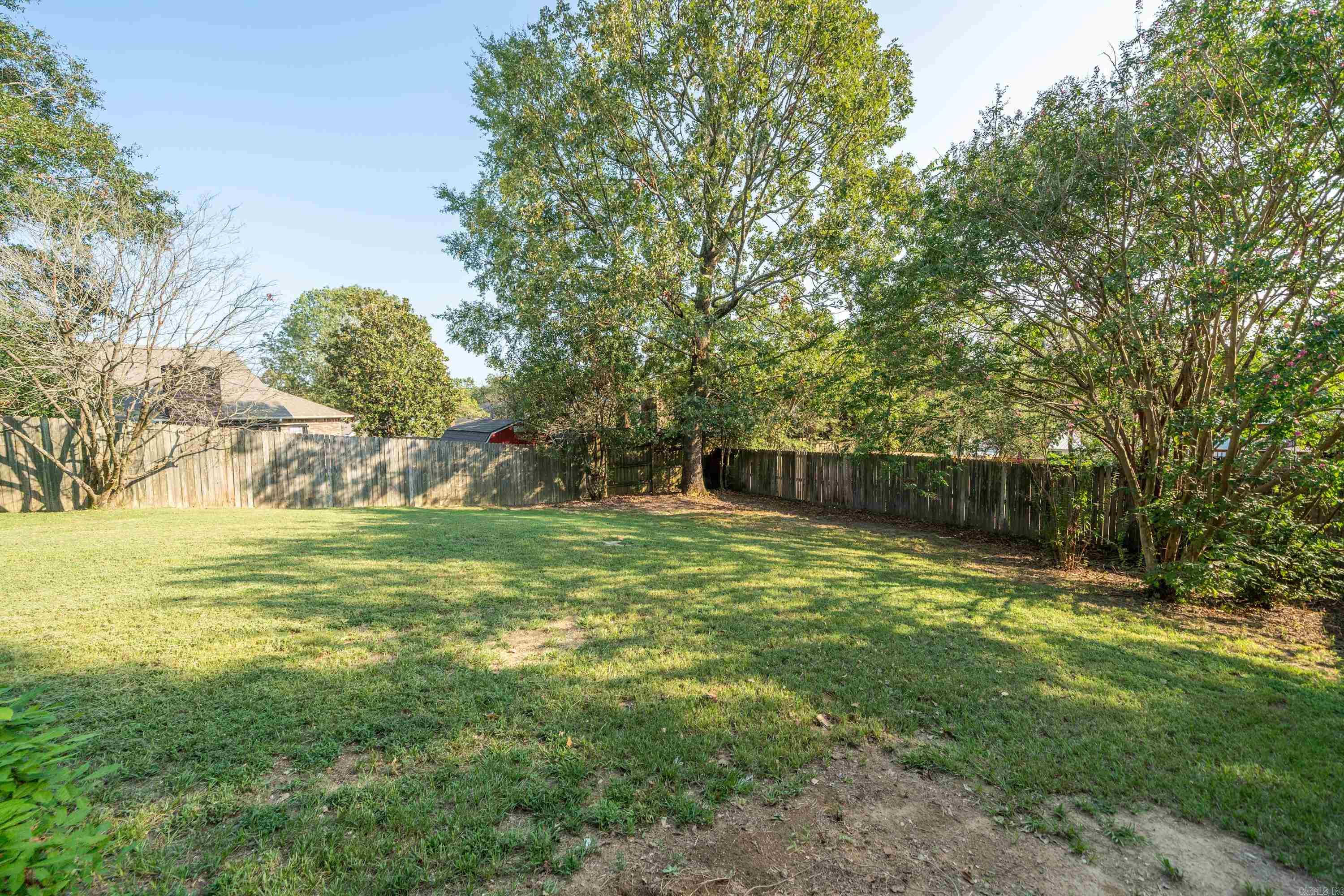 Lake Hamilton Outside - Residential