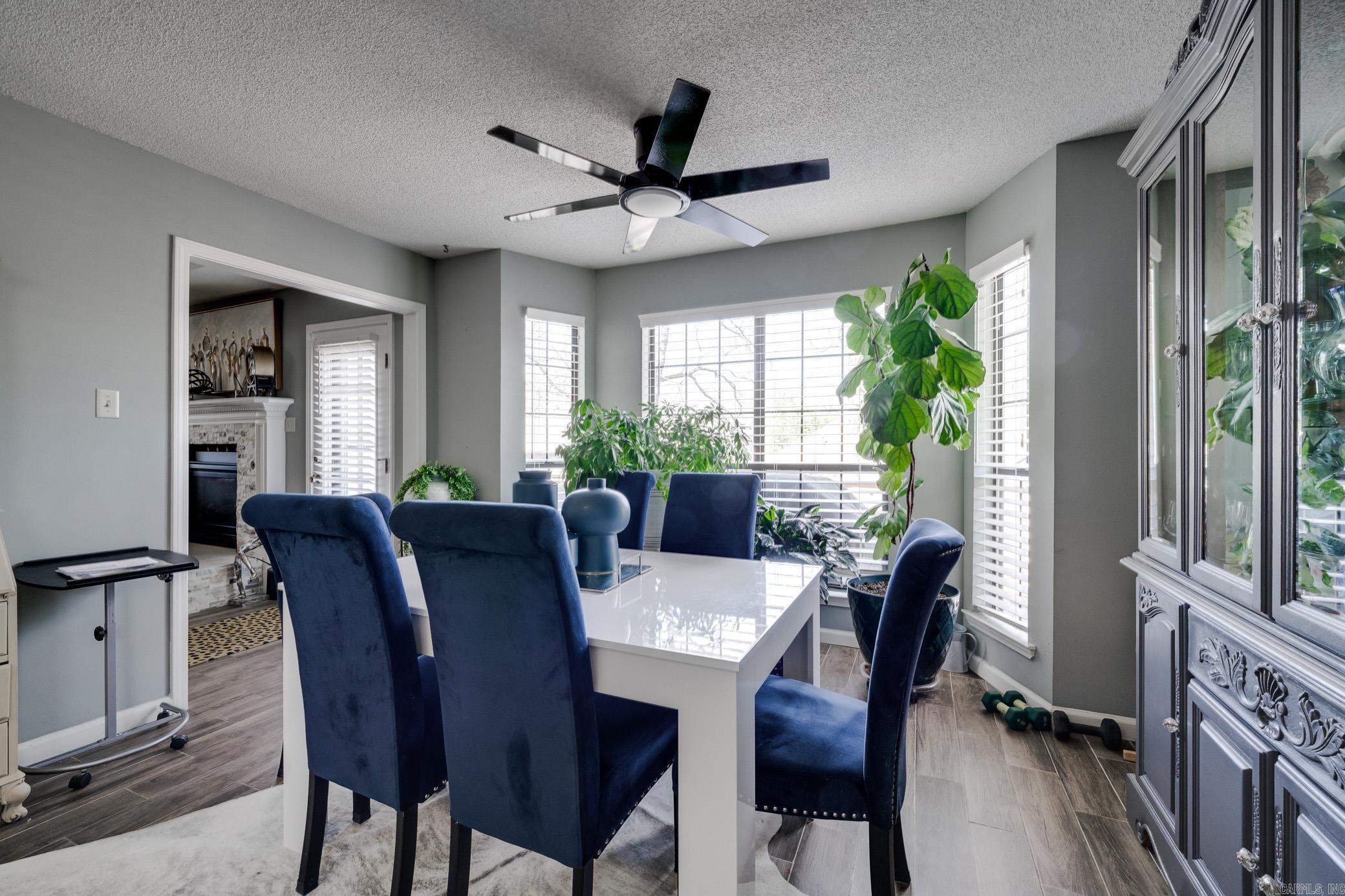 WESTLAKE - Residential