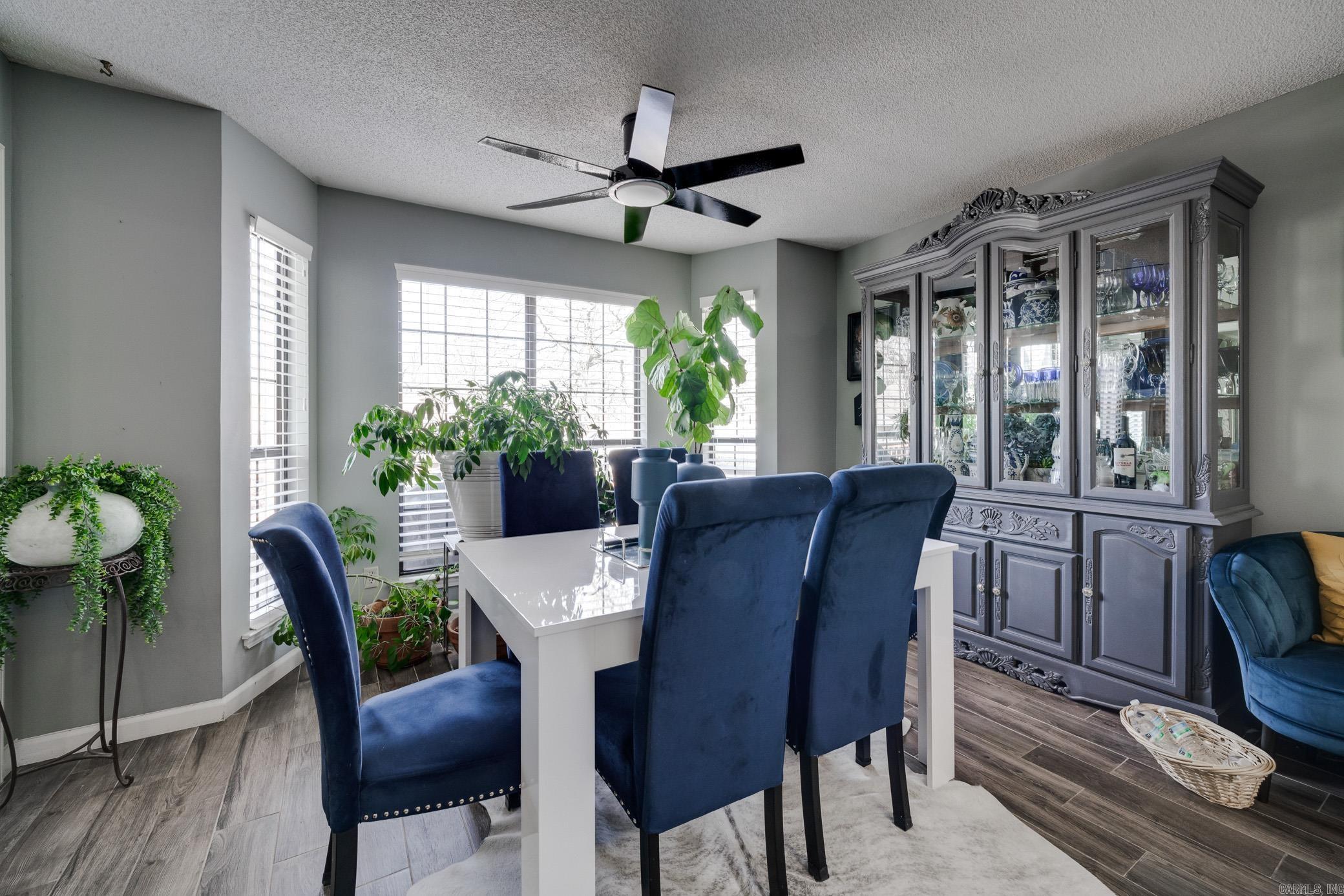 WESTLAKE - Residential