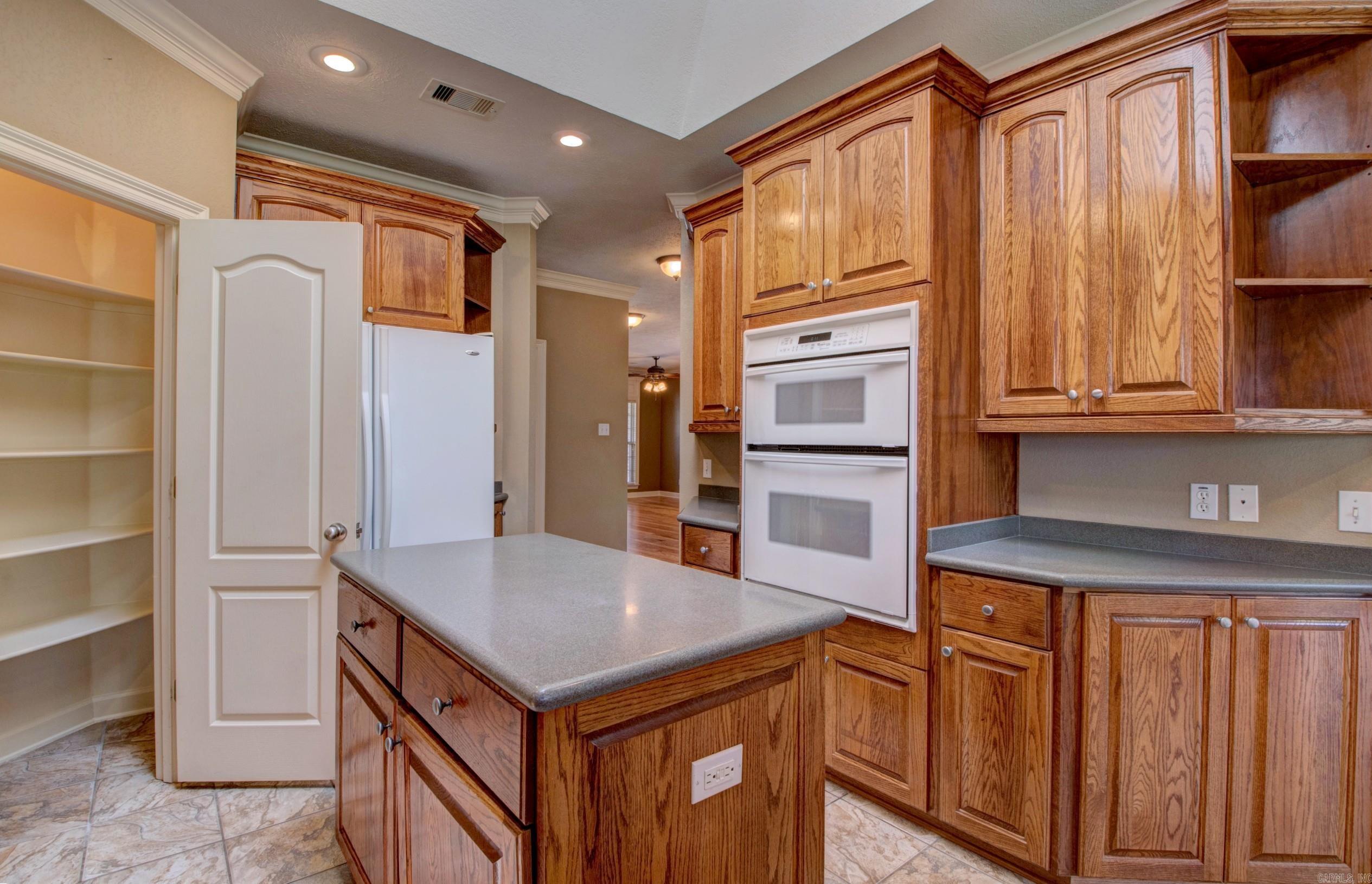 MAUMELLE VALLEY ESTATES - Residential