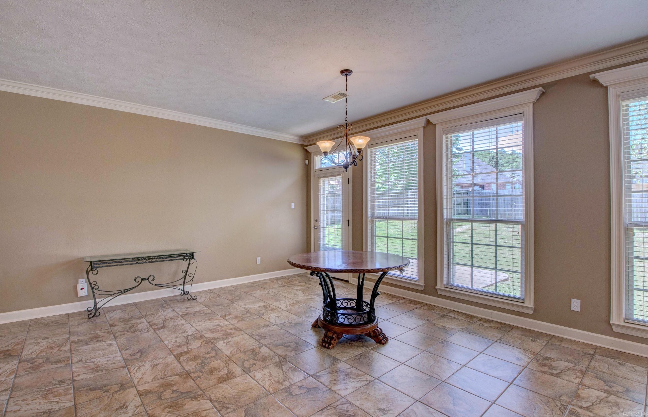 MAUMELLE VALLEY ESTATES - Residential