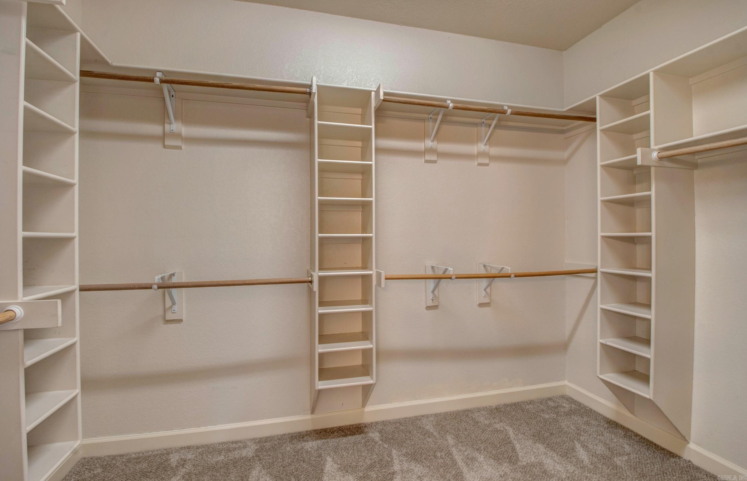 MAUMELLE VALLEY ESTATES - Residential