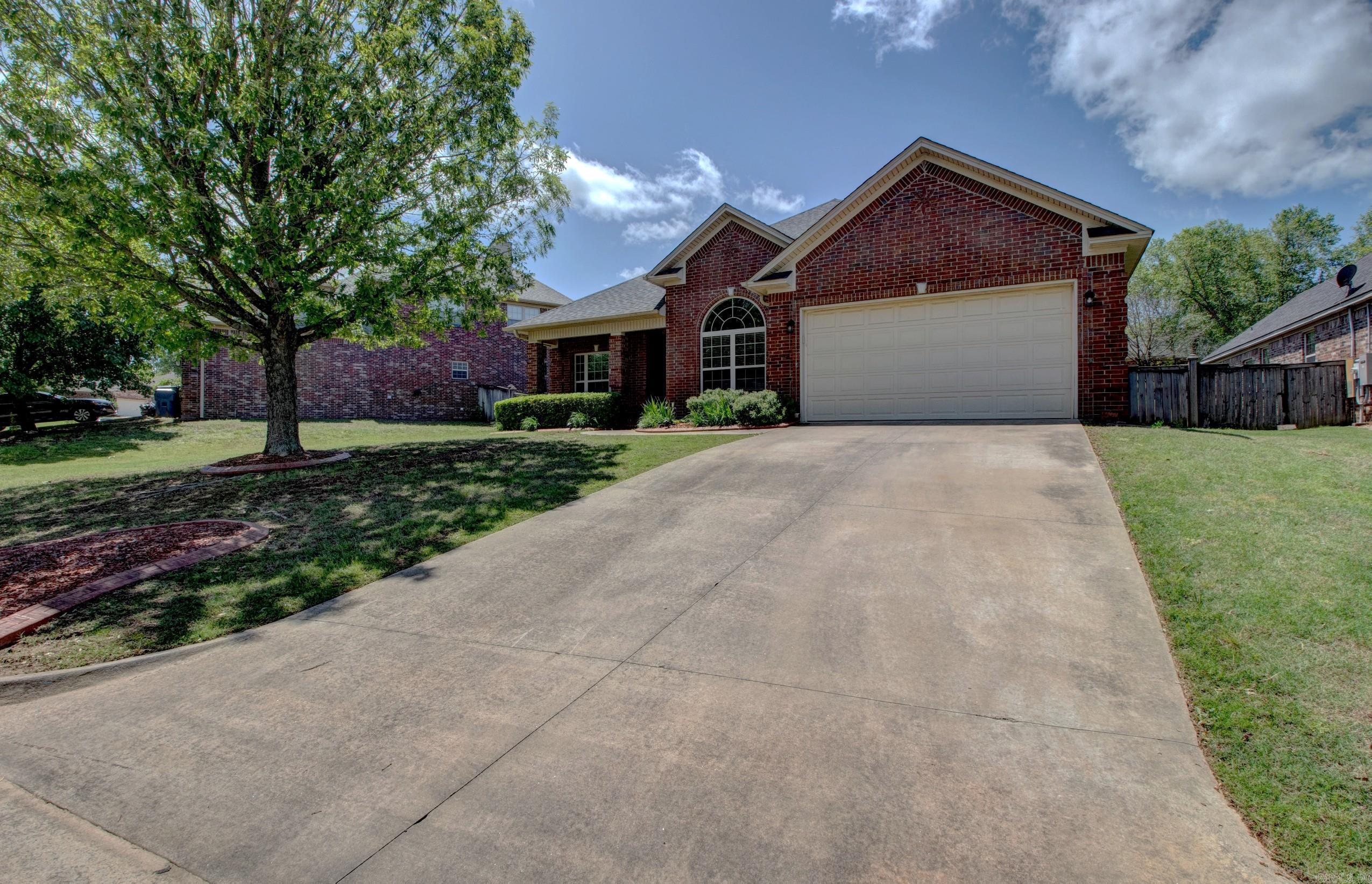 MAUMELLE VALLEY ESTATES - Residential