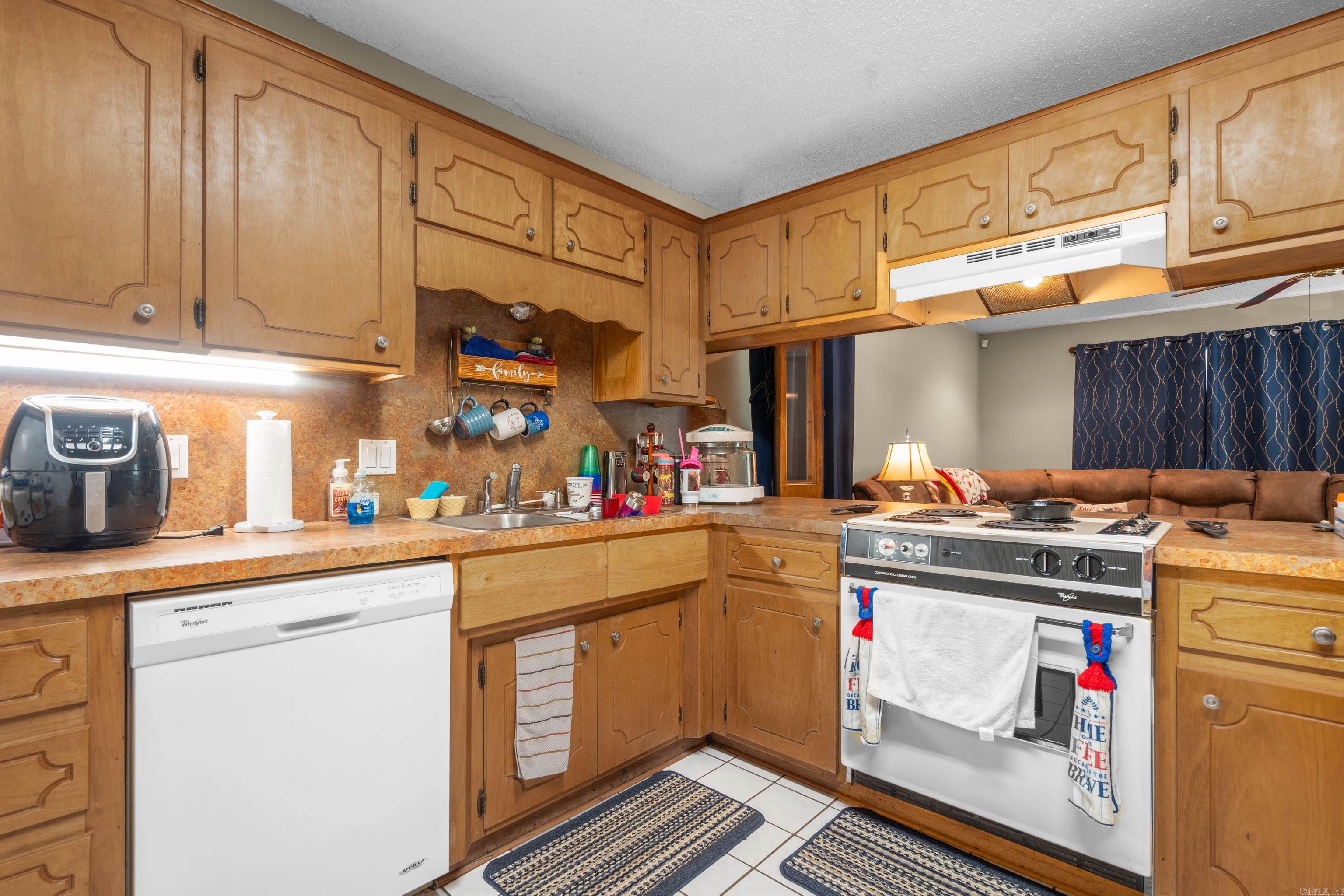 Treasure Isle #9 - Residential