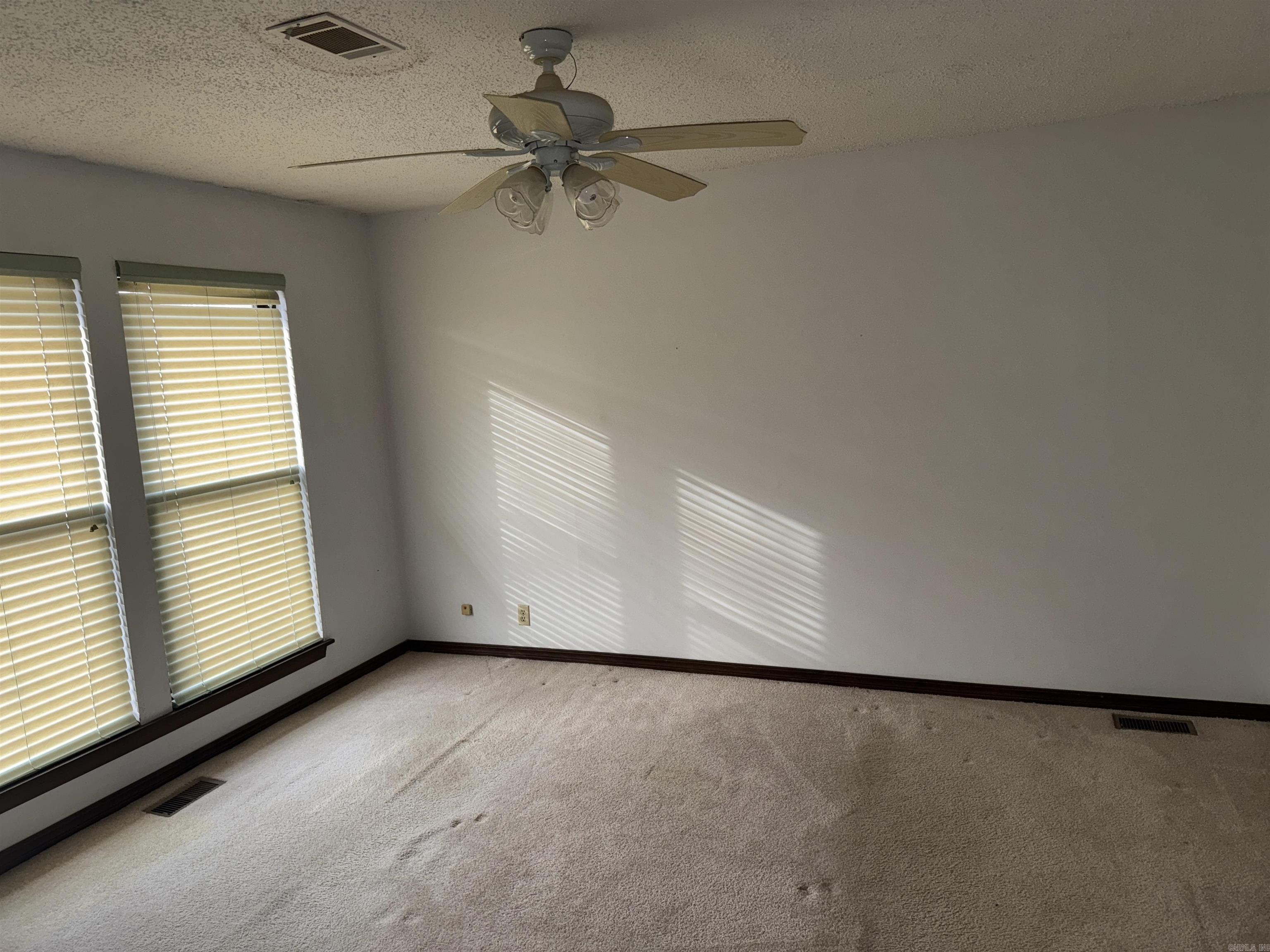 CHELSEA GLADE - Residential