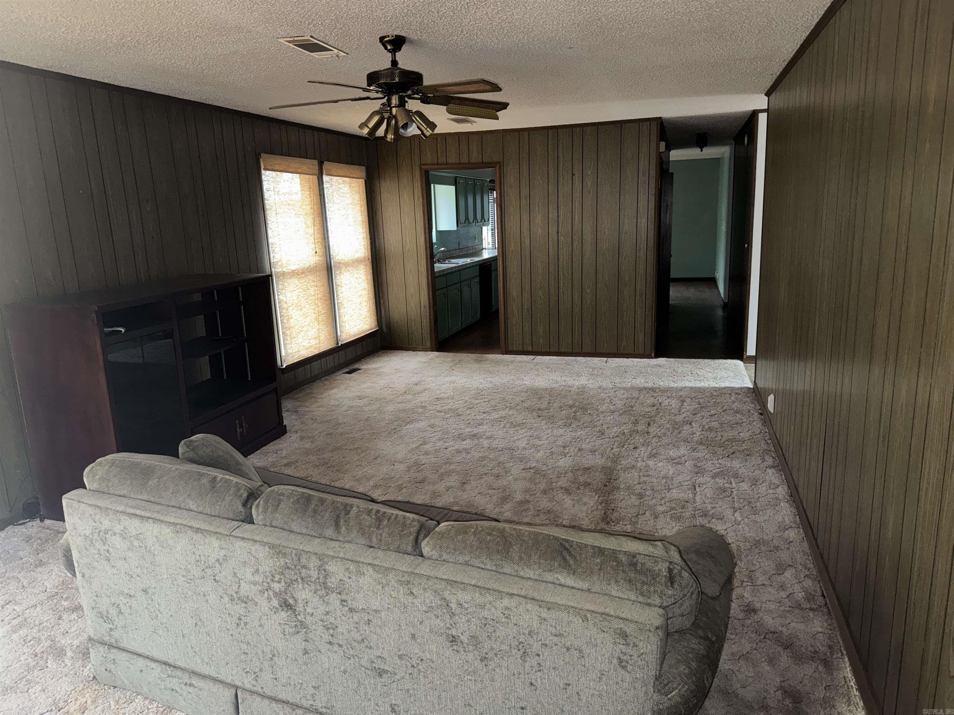 CHELSEA GLADE - Residential