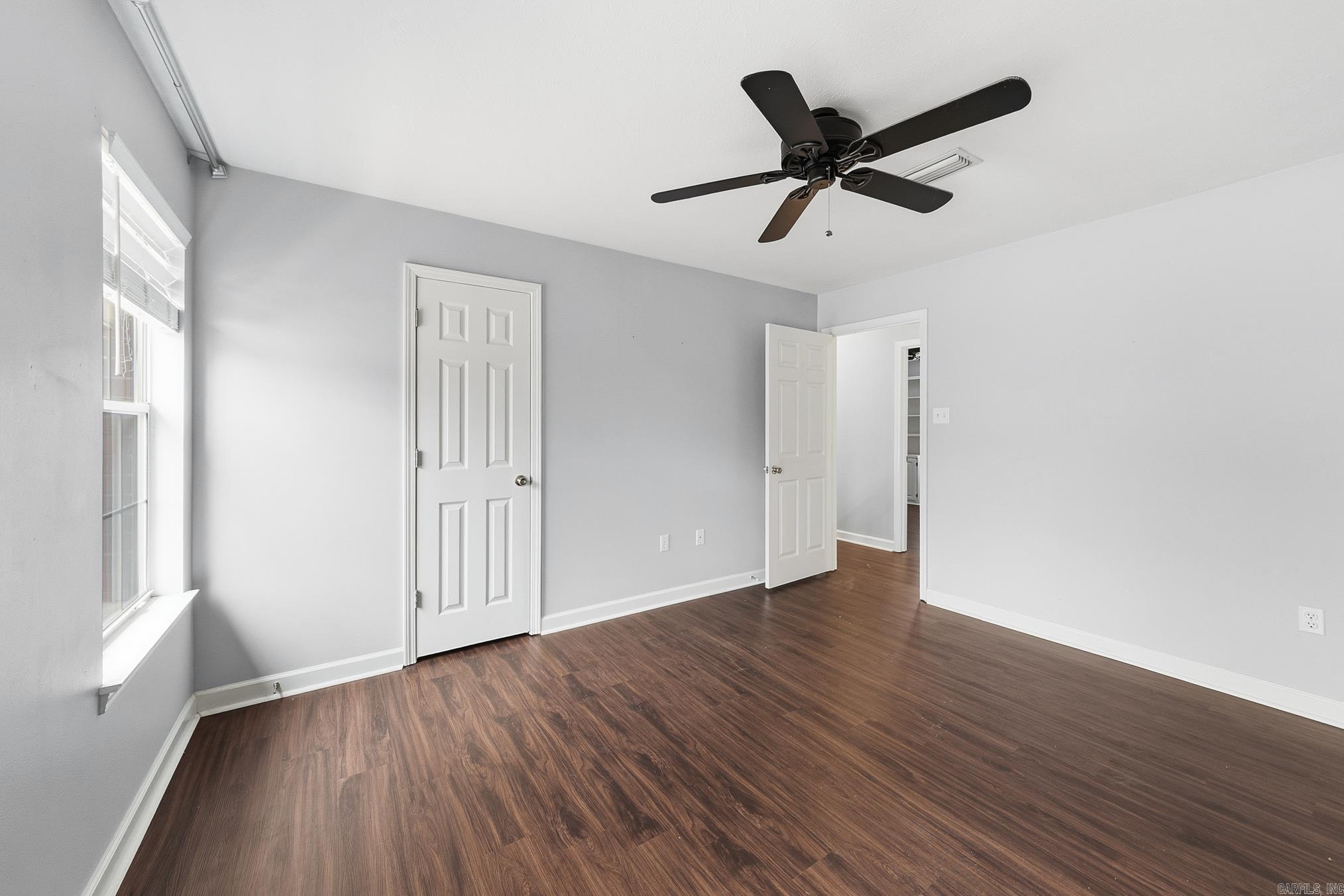 ROYAL OAKS - Residential