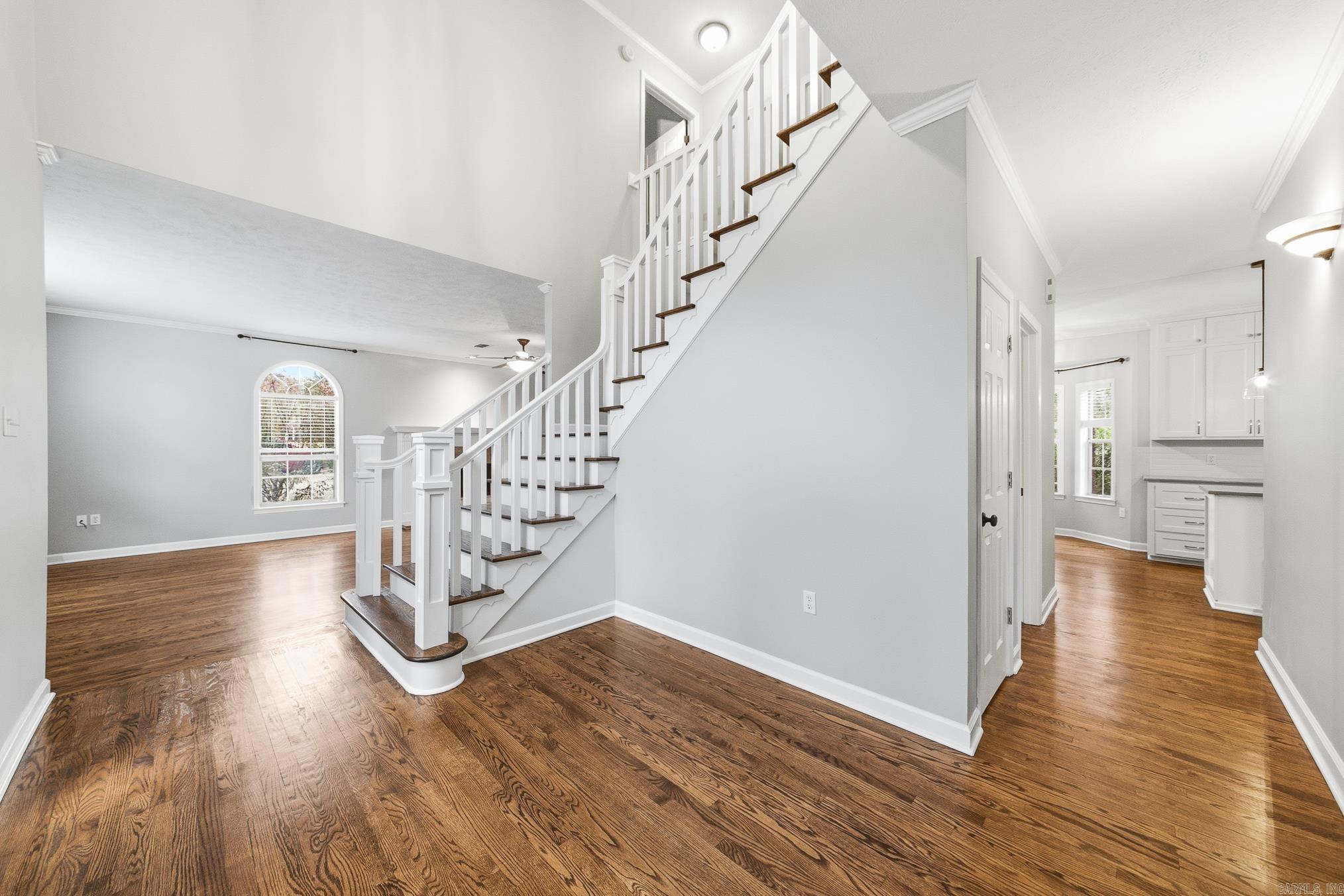 ROYAL OAKS - Residential