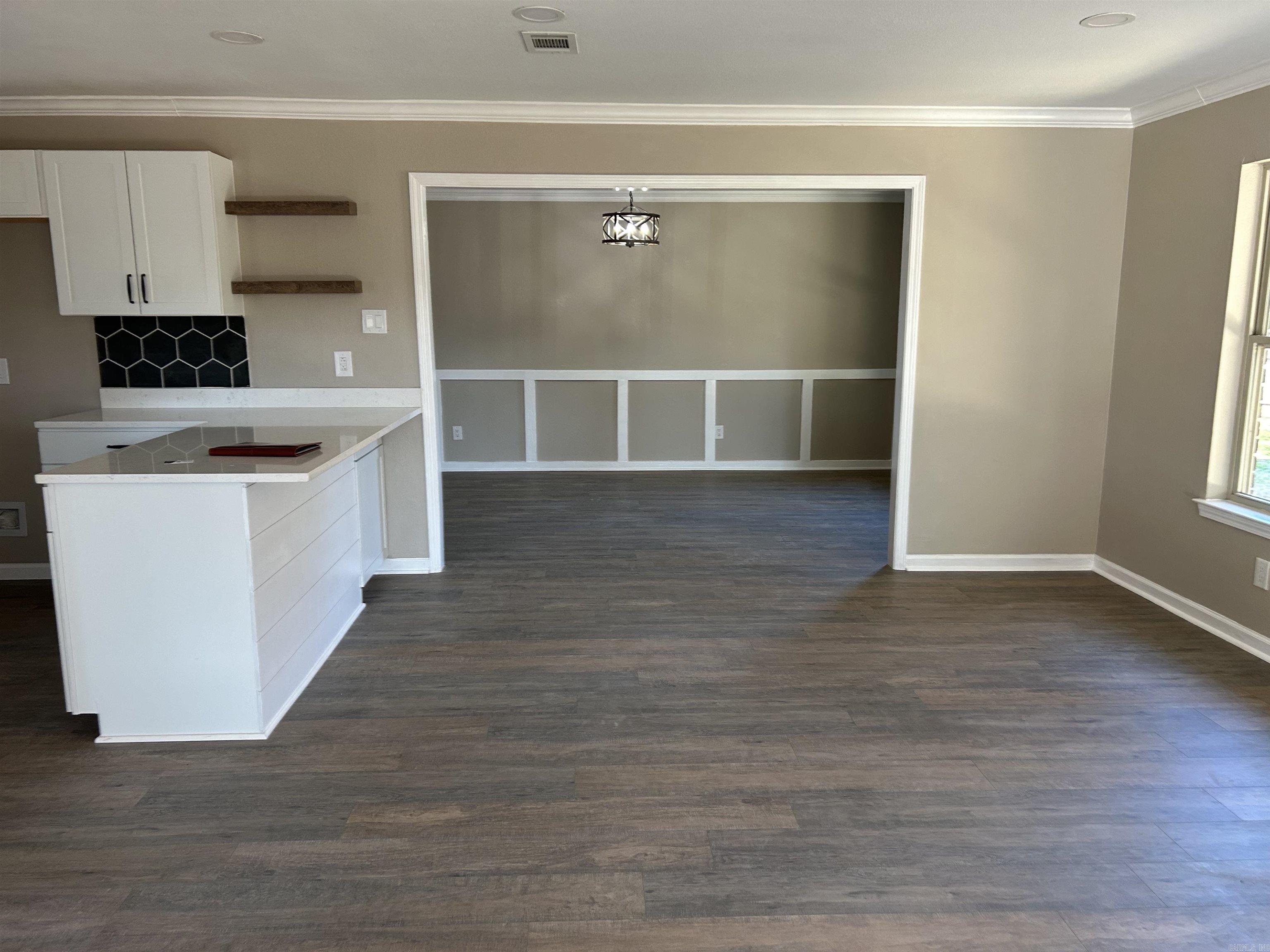 STONEWALL - Residential