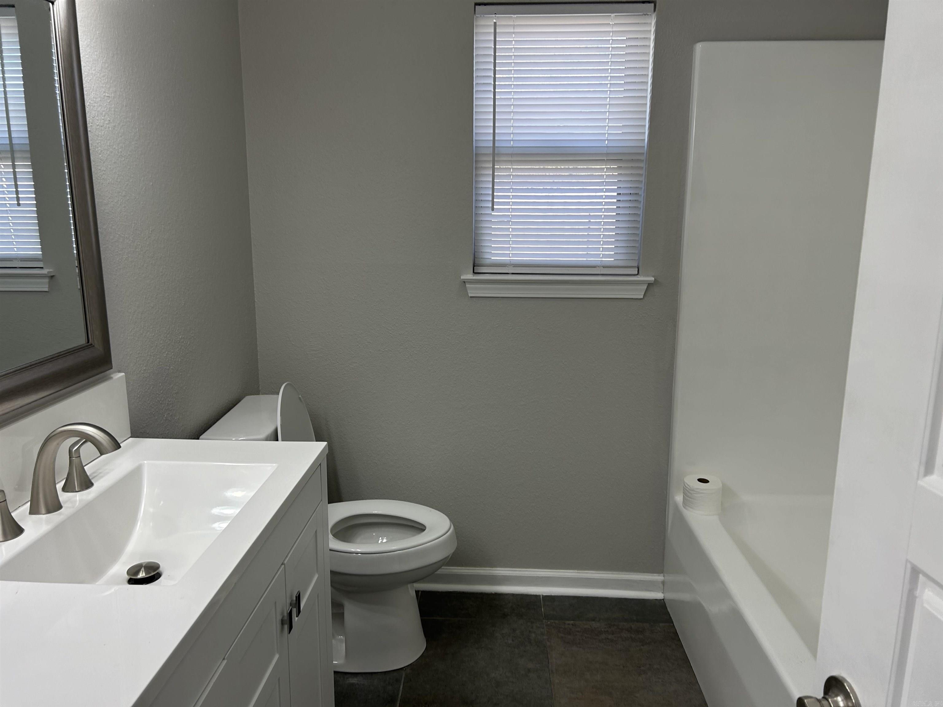 STONEWALL - Residential