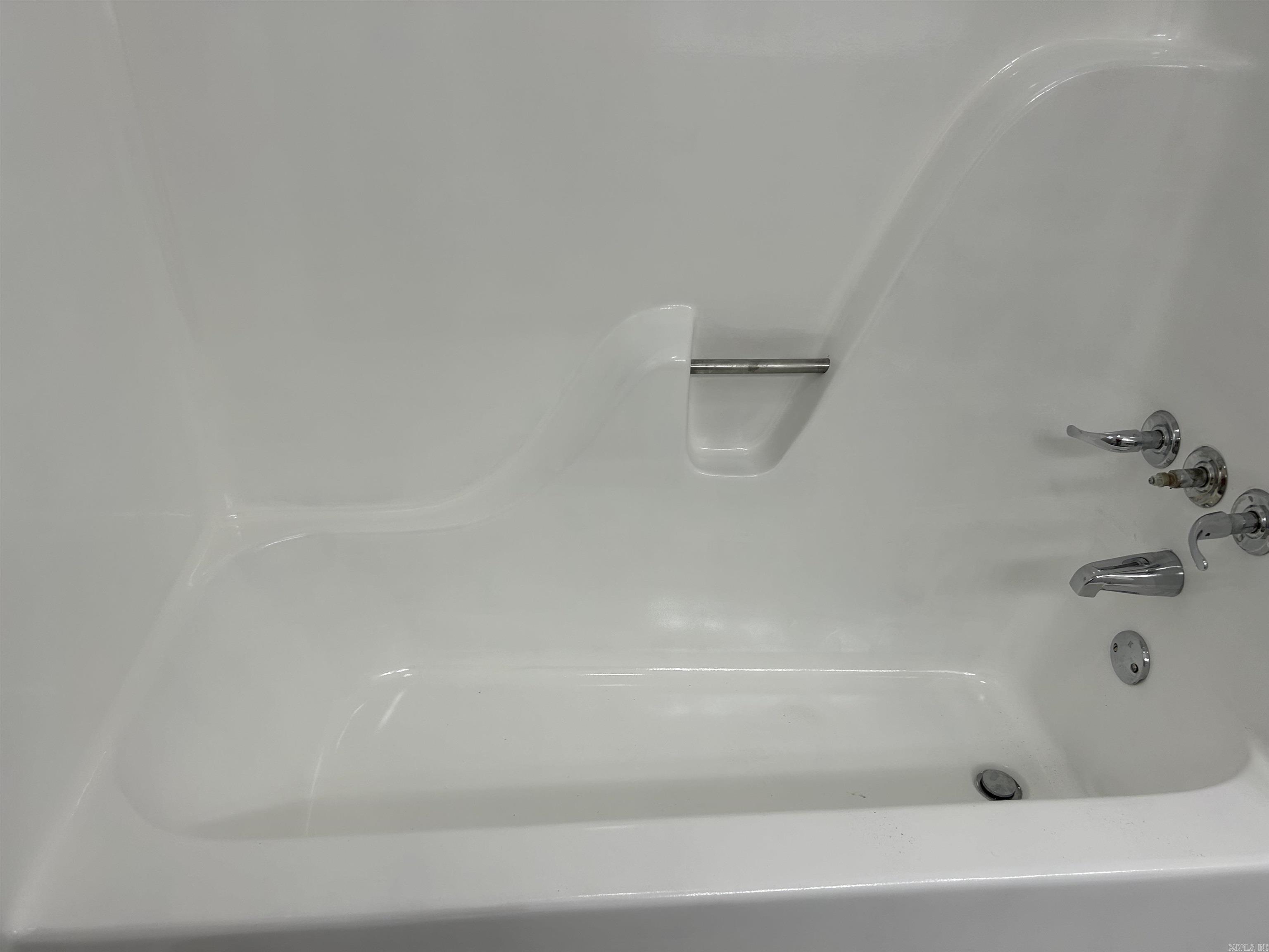 STONEWALL - Residential