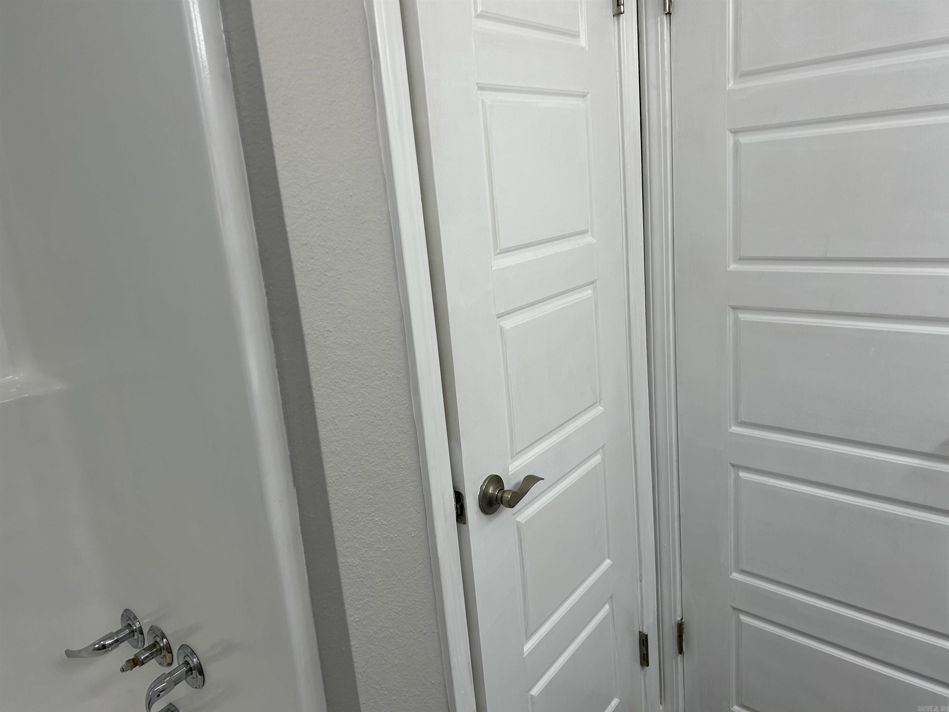 STONEWALL - Residential