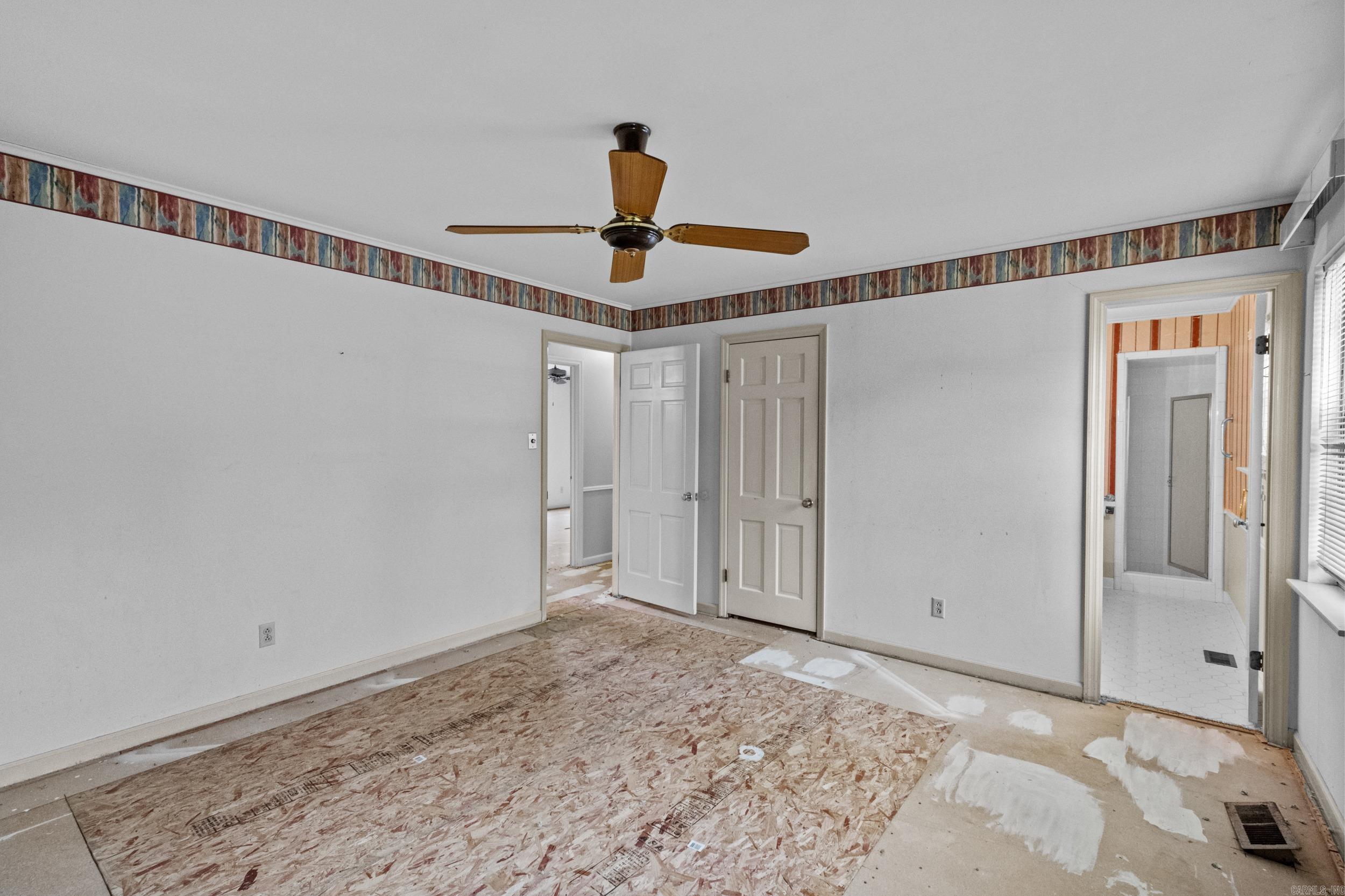 COLONY WEST - Residential