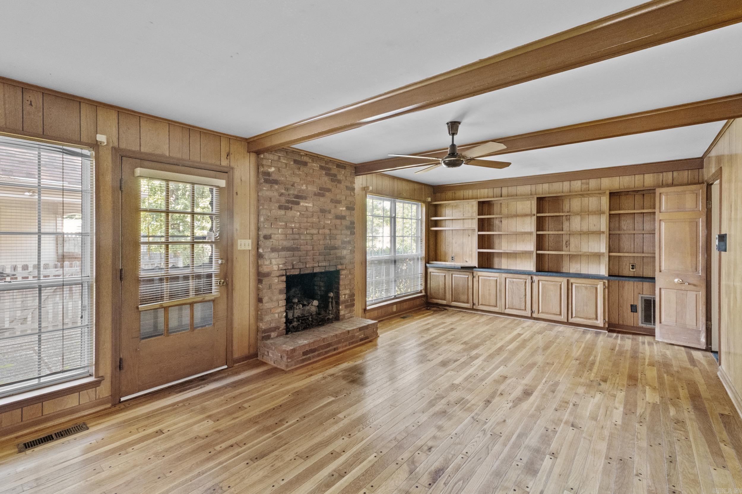 COLONY WEST - Residential