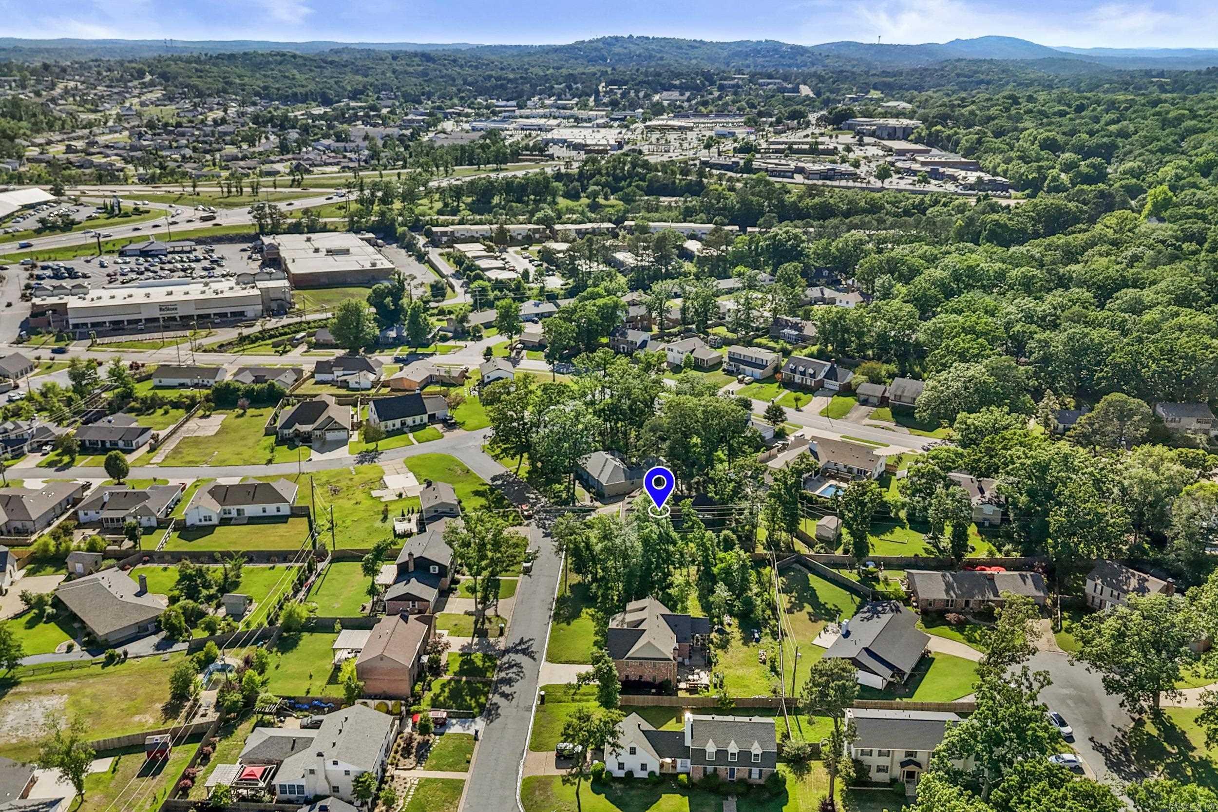 COLONY WEST - Residential