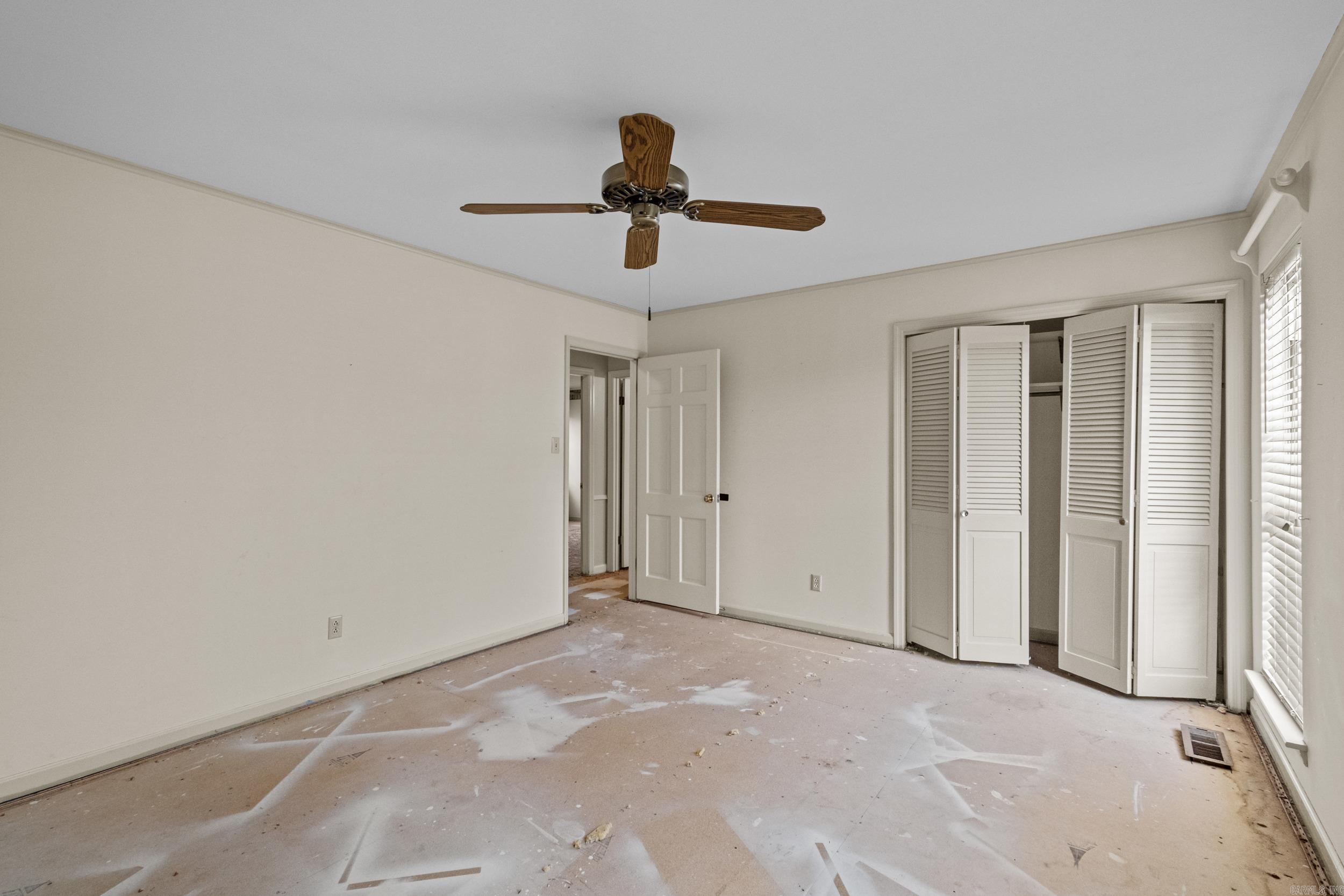 COLONY WEST - Residential