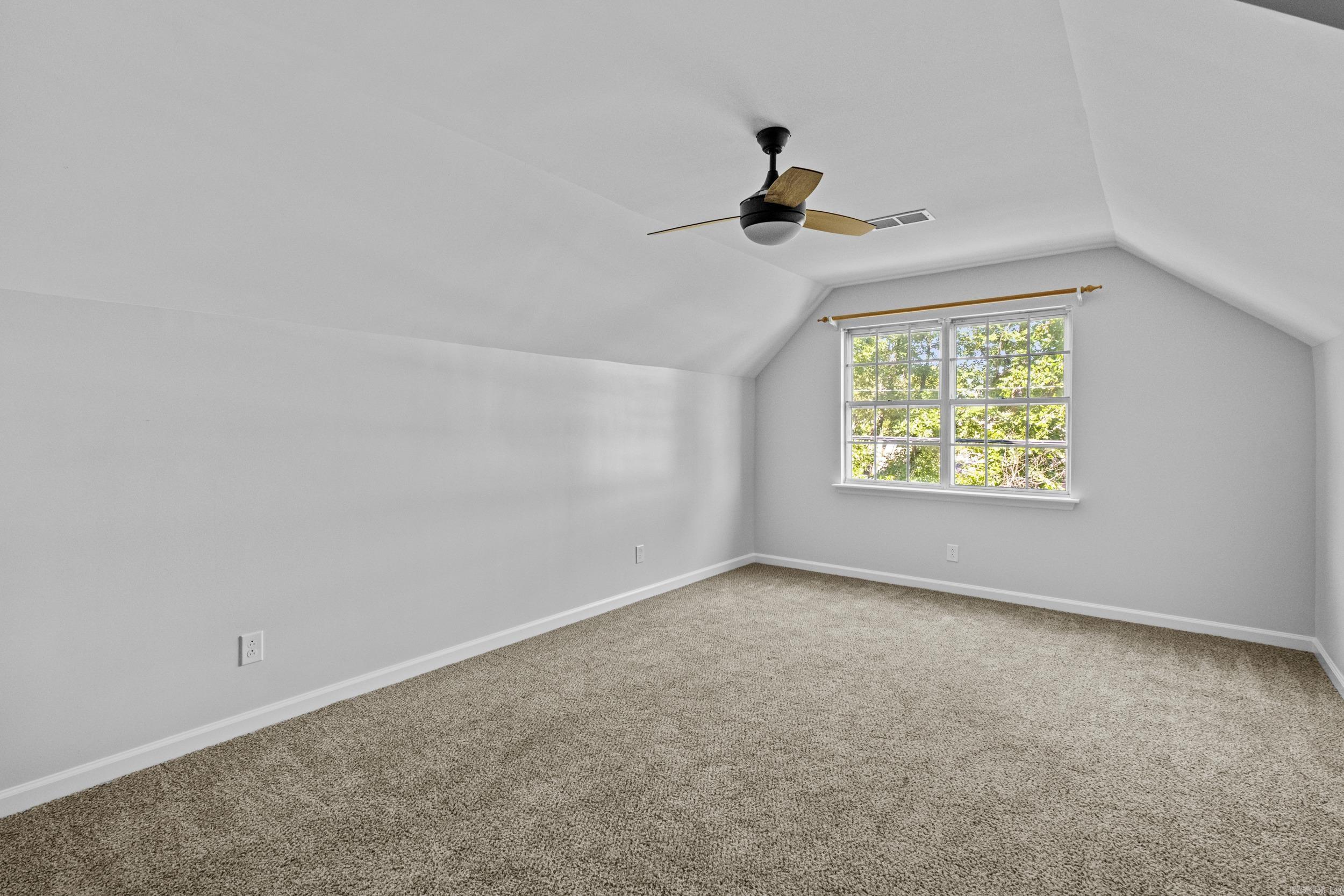 COLONY WEST - Residential