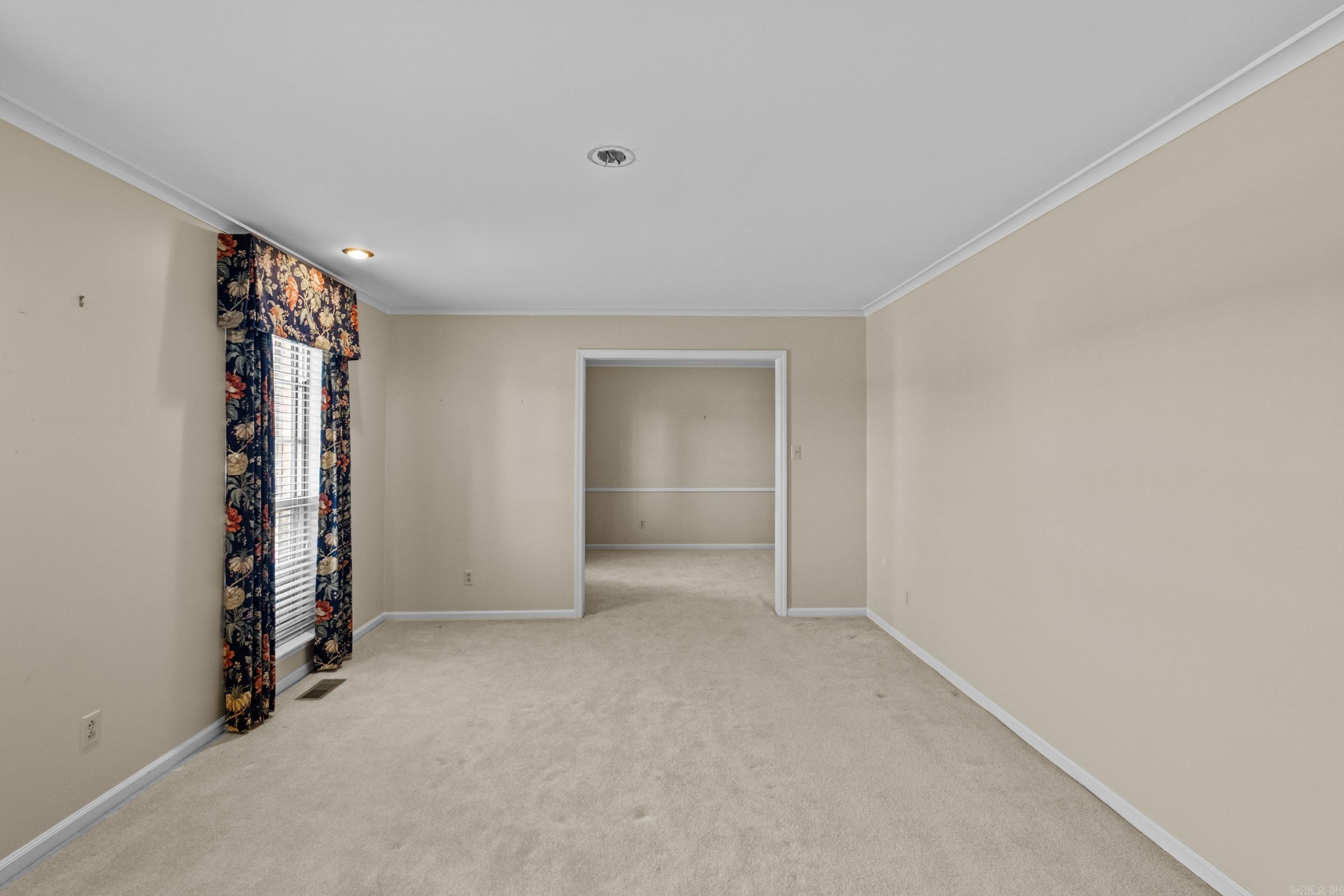 COLONY WEST - Residential