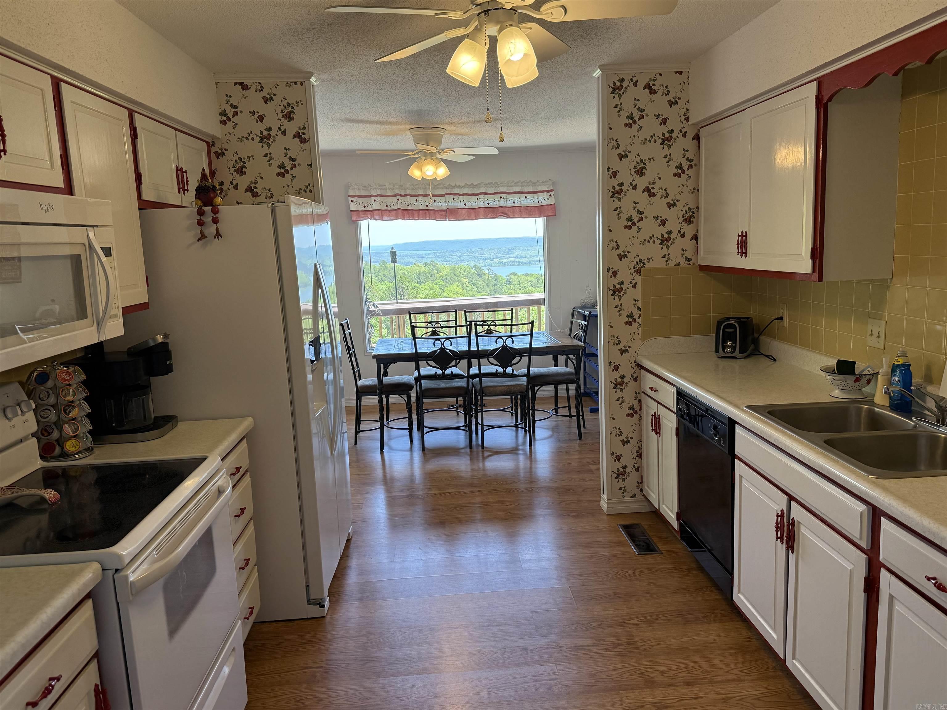Lakewood - Residential