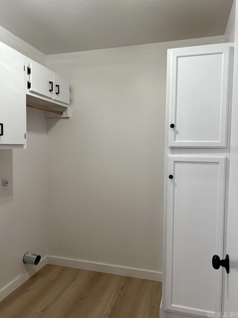 WOOD TRACE FIRST - Residential