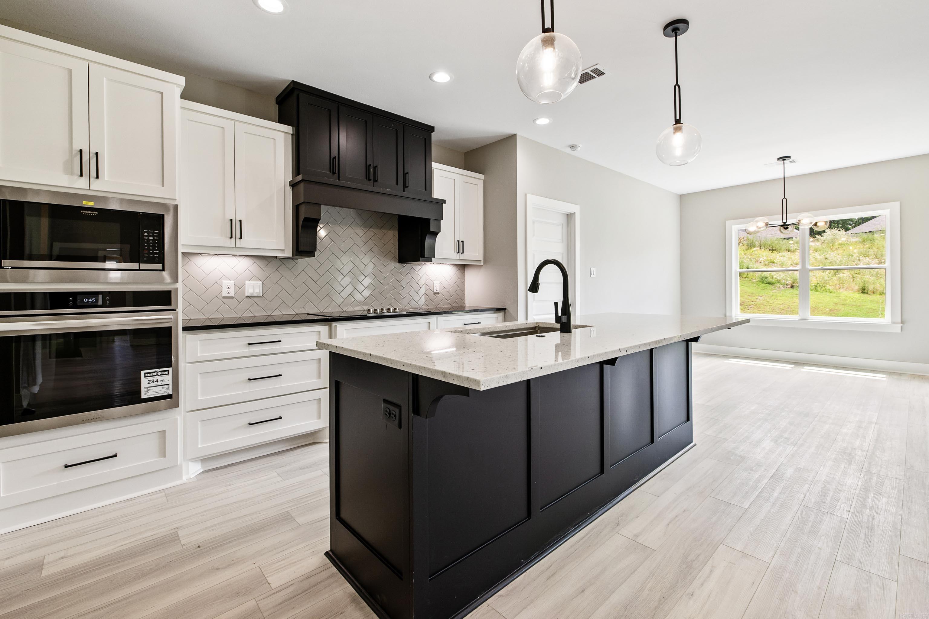 CYPRESS VALLEY - Residential