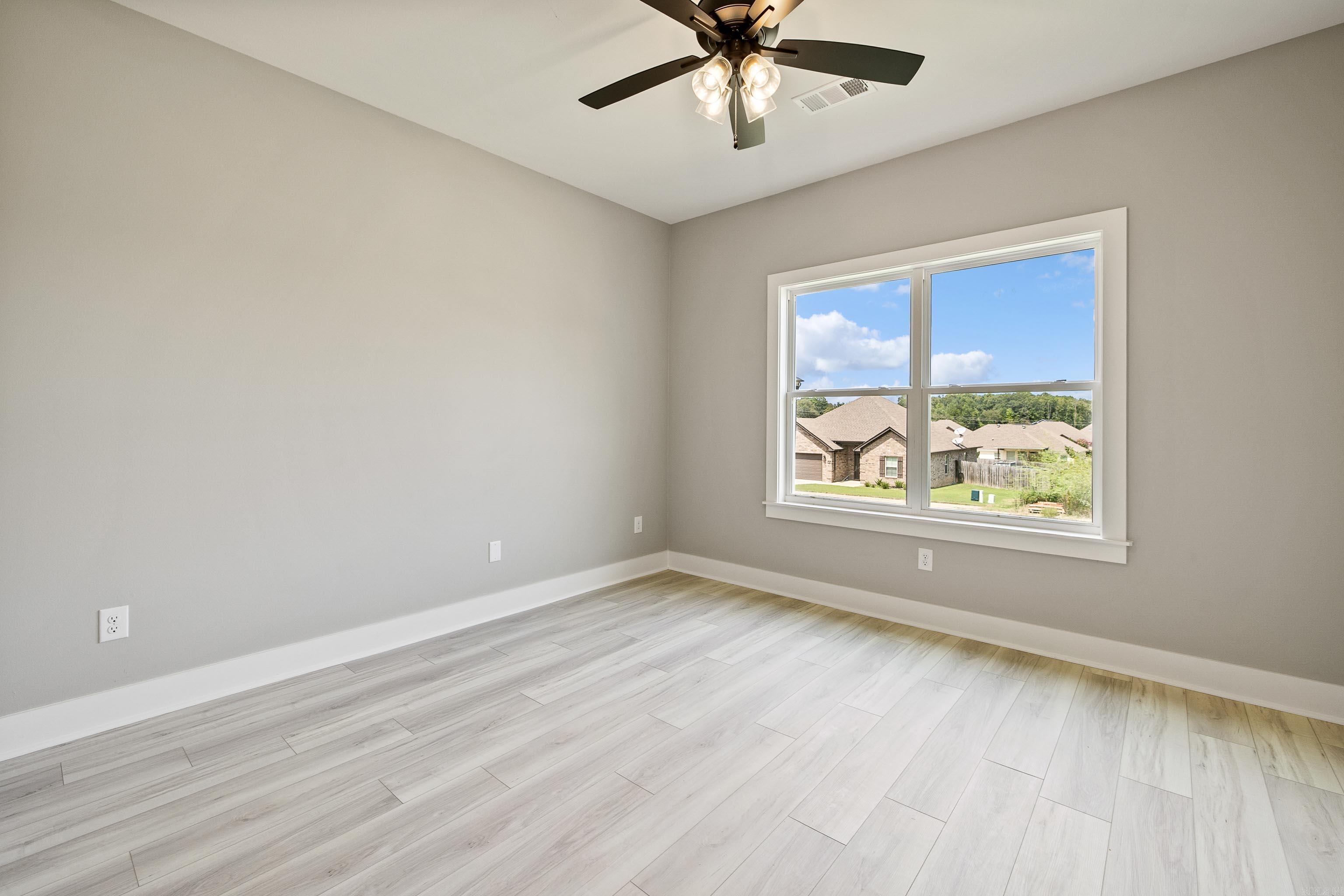 CYPRESS VALLEY - Residential