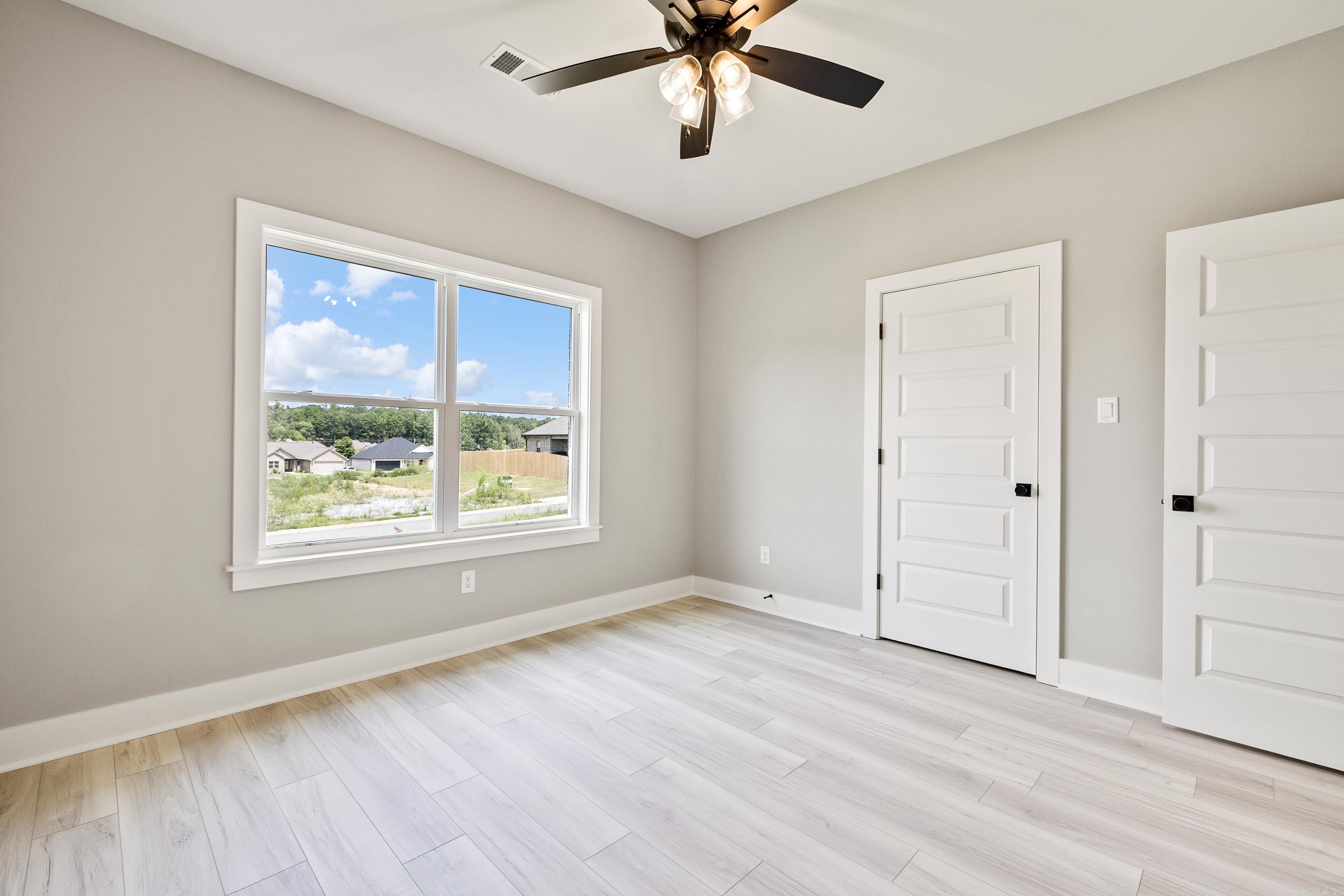 CYPRESS VALLEY - Residential