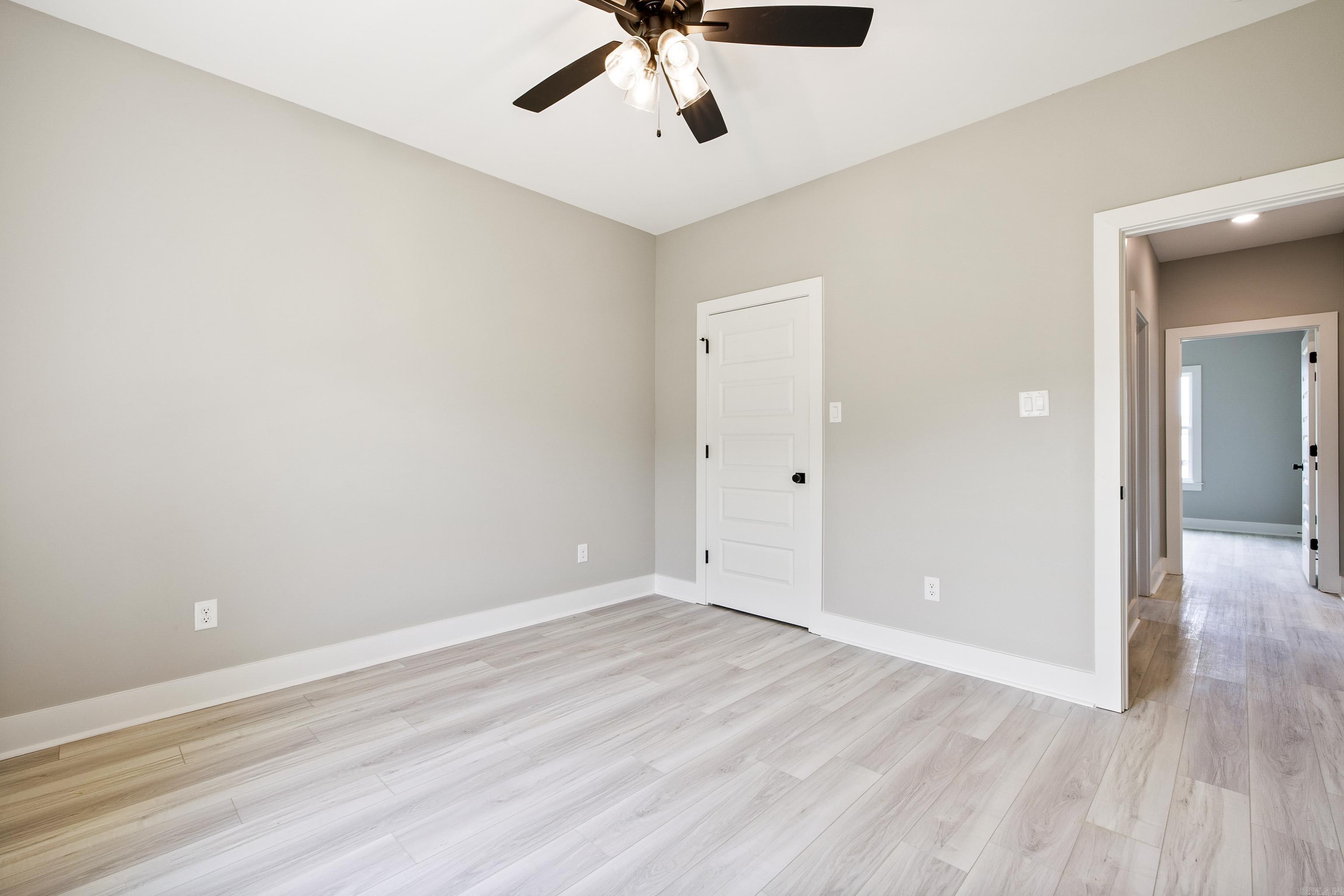 CYPRESS VALLEY - Residential