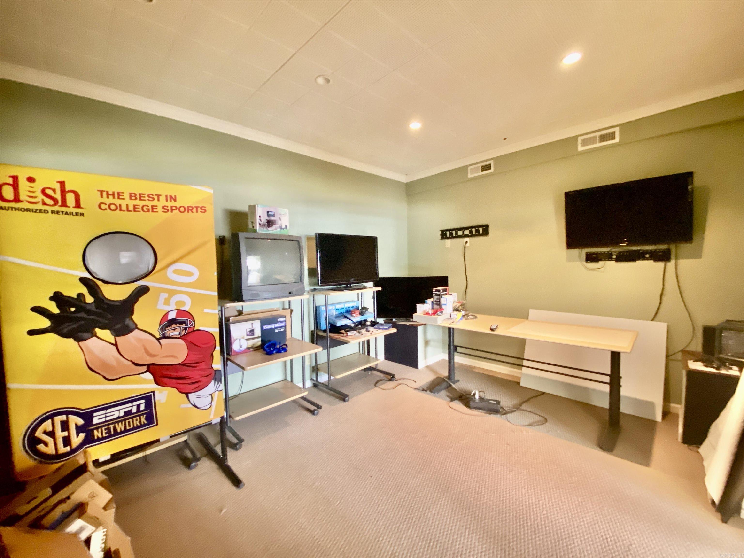 Lund and Hill Origtownmal - Commercial Sale