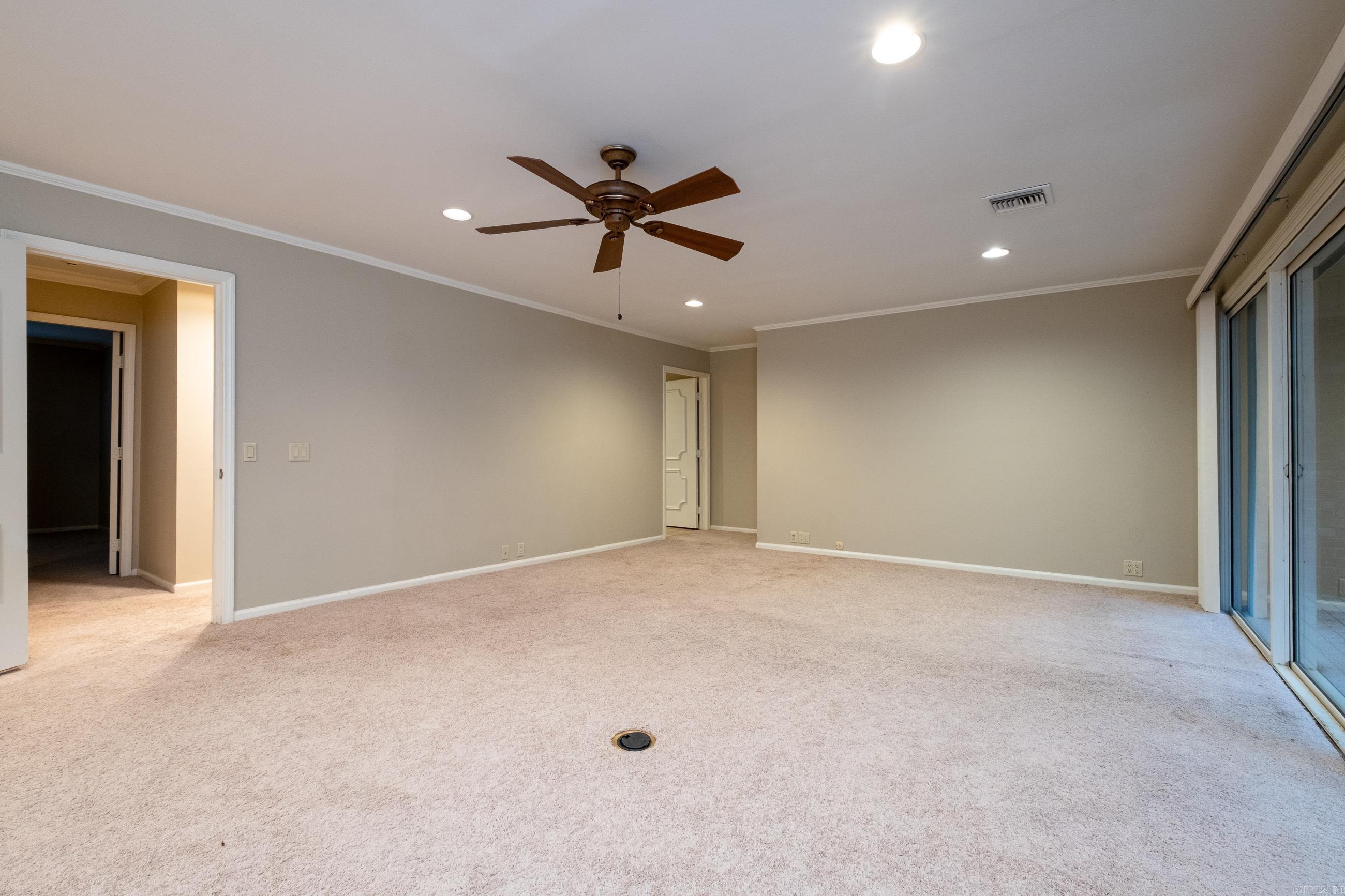 COUNTRY PLACE HPR - Residential